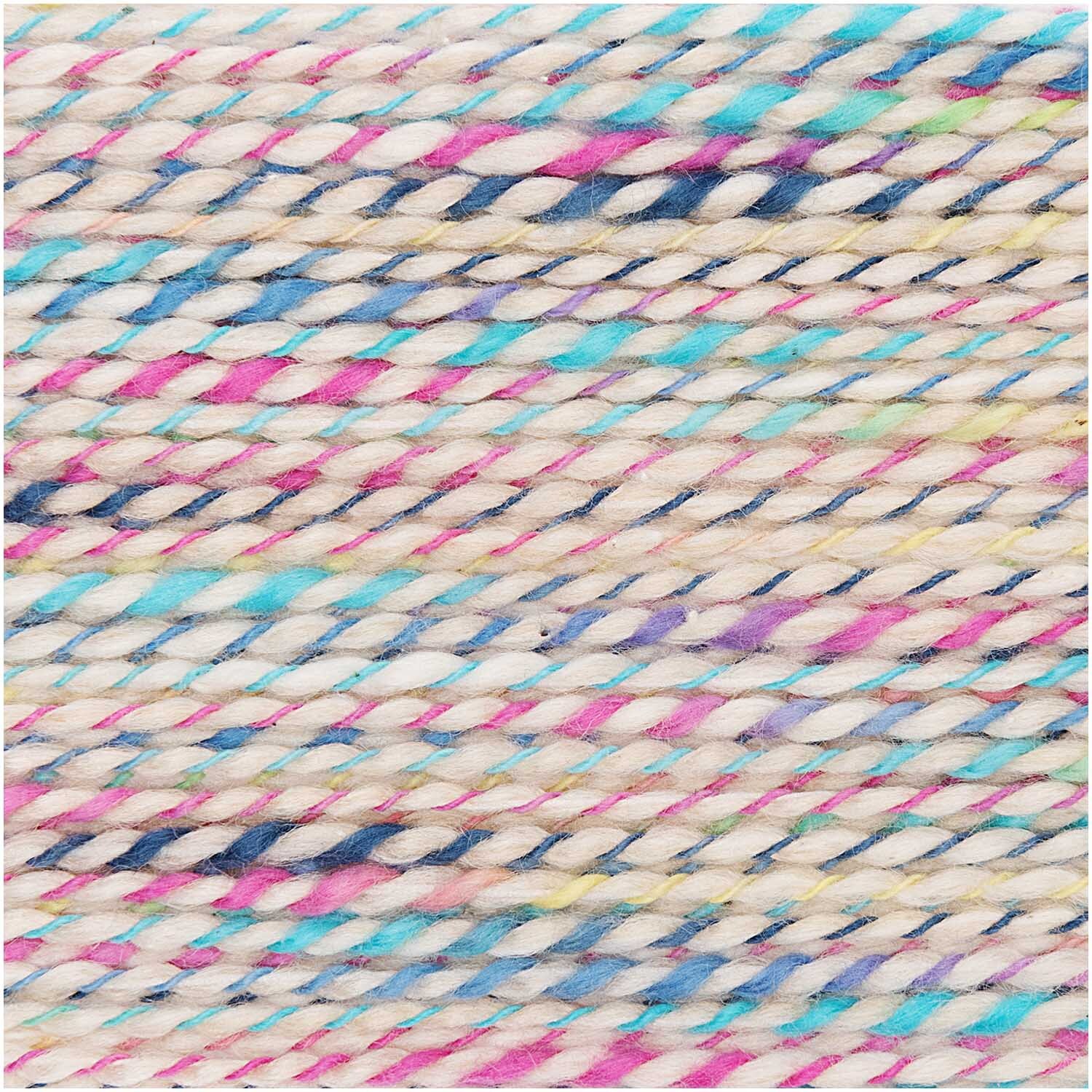 Creative Lazy Hazy Summer Cotton dk: Bunte Garnrolle mit pastellfarbenen Tönen von Rico Design, 50g 145m. Ideal für kreative Strickprojekte.