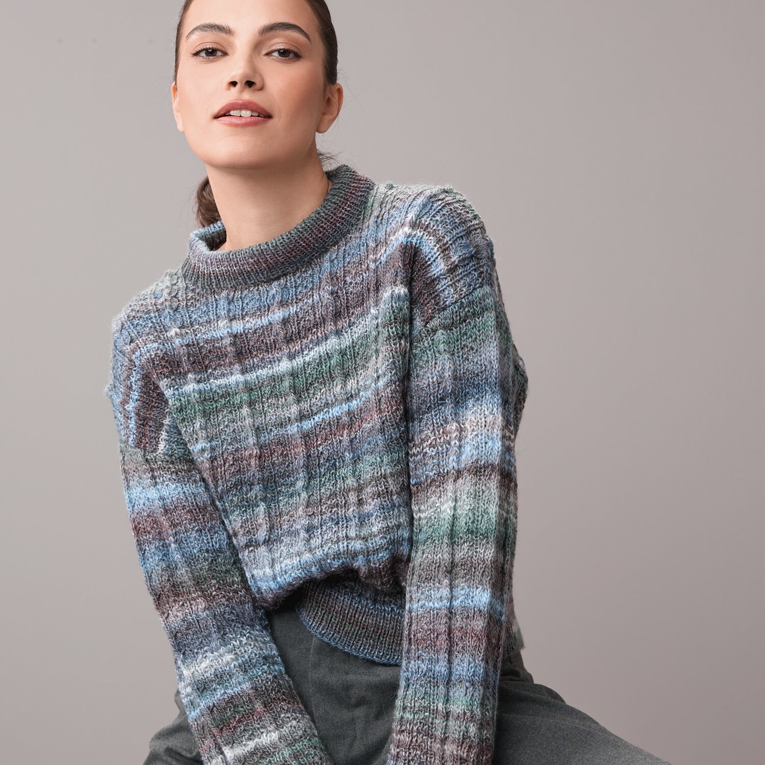Strickset Pullover Modell 26 aus Die Neue Masche No. 10 von Rico Design
