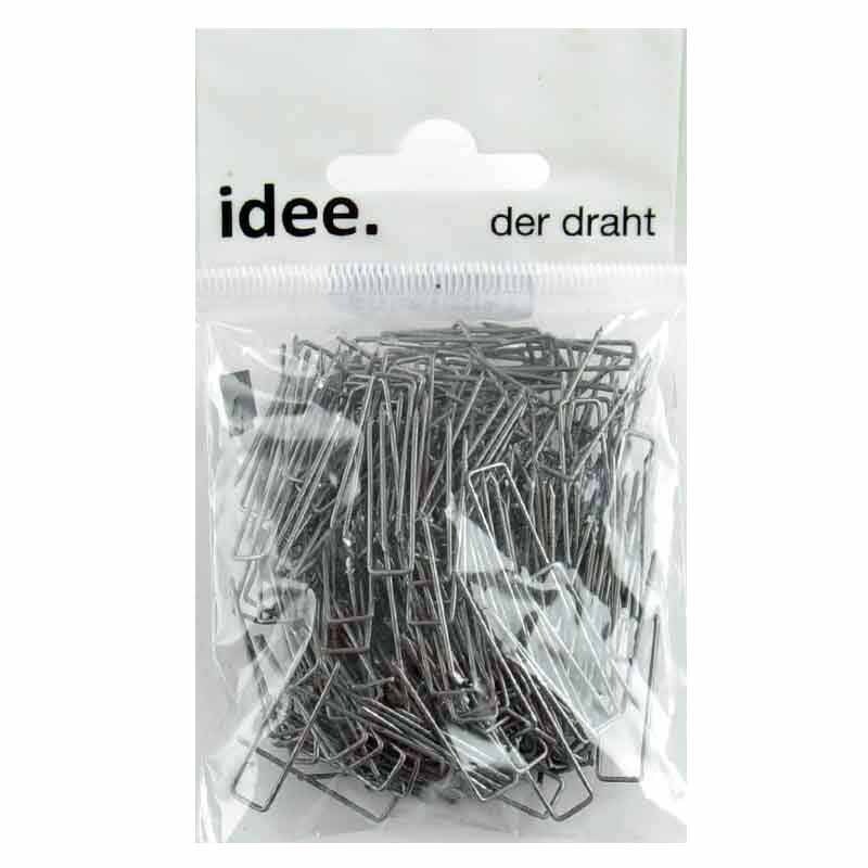 Strohblumennadeln 25mm 100 Stück in einer transparenten Verpackung von preissler, ideal für kreative Bastelprojekte.