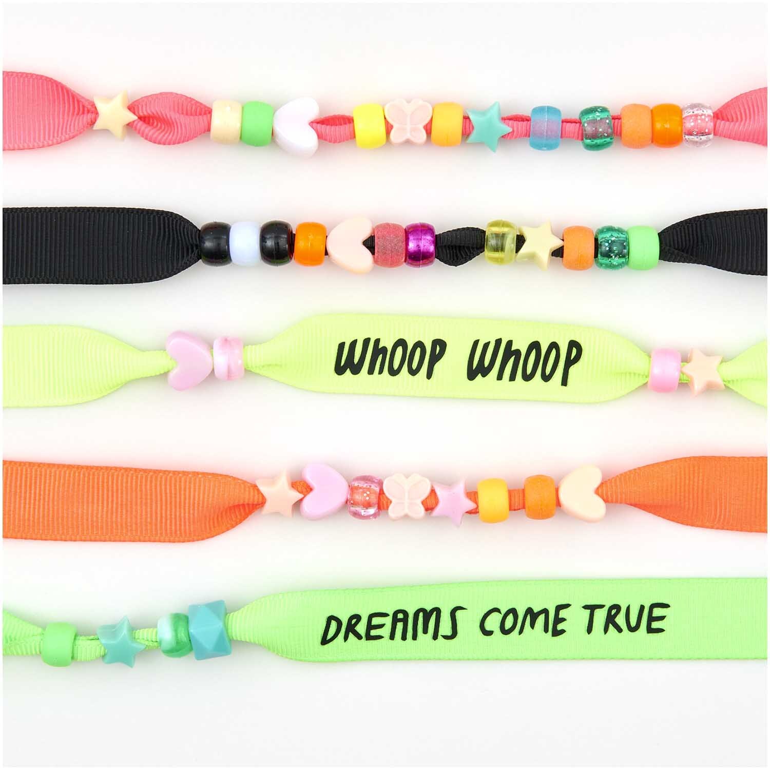 Itoshii - Ponii Beads Ripsband Armbänder in leuchtenden Farben mit Perlen und Botschaften.
