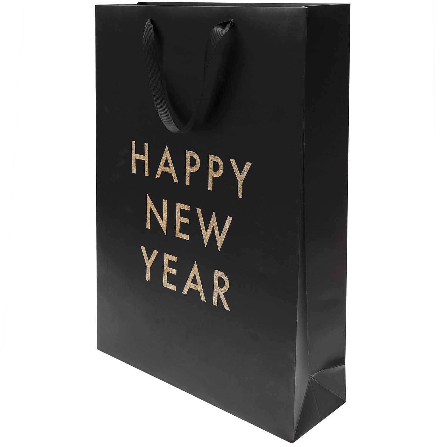 Paper Poetry Geschenktüte mit "Happy New Year"-Aufdruck, elegant in Schwarz, von Rico Design. Ideal für festliche Anlässe.