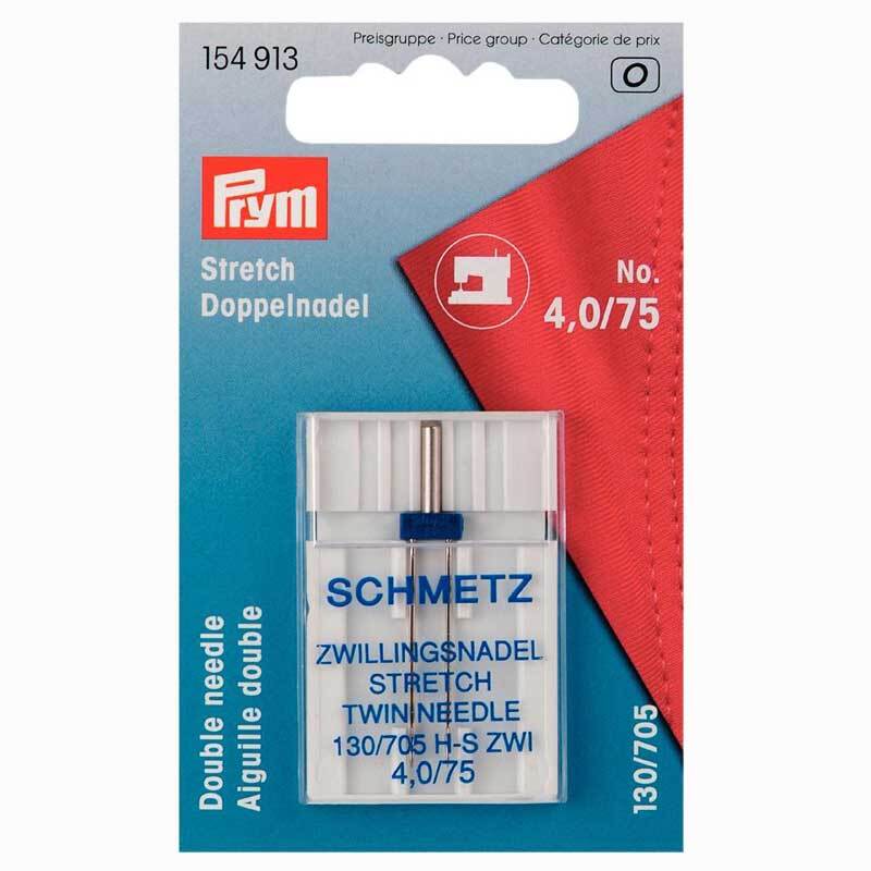 Doppel-Nähmaschinennadel 130/705 Stretch Nr.75 4mm von Prym in silberner Verpackung mit rotem Stoff.