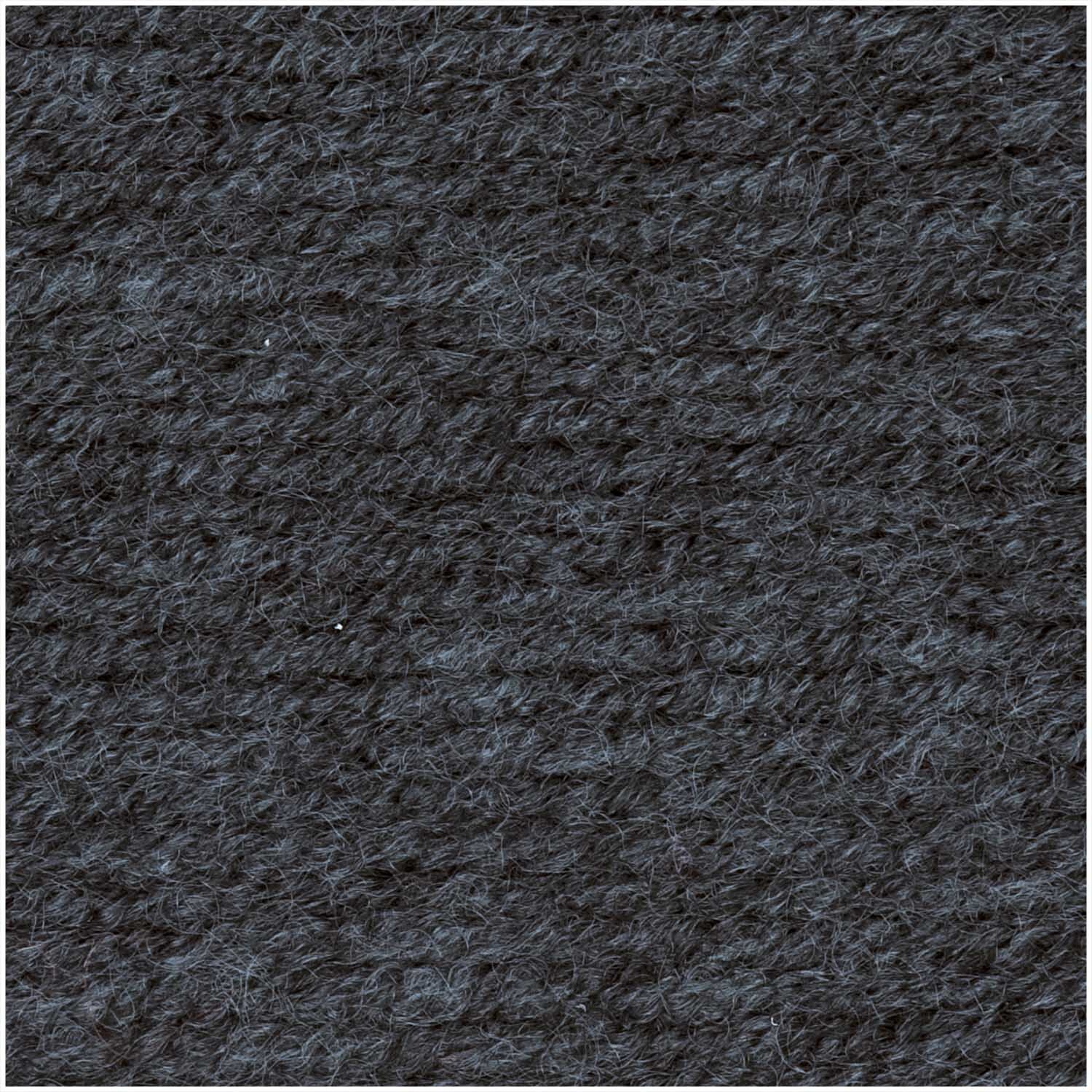 Classik Wolle in Anthrazit von Wolle Rödel, 50g 90m. Nahaufnahme der weichen, strukturierten Wollfaser.