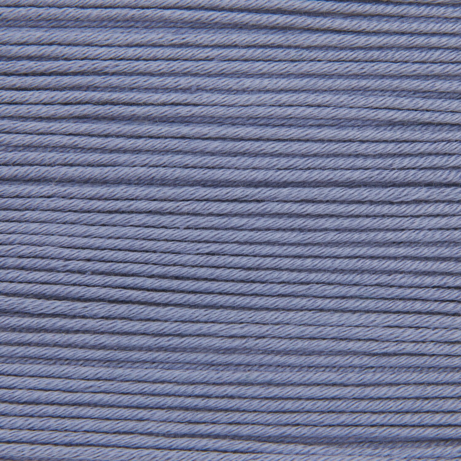 Wickelkarte des Garns Essentials Cotton dk in der Farbe 112 Ozeanblau.