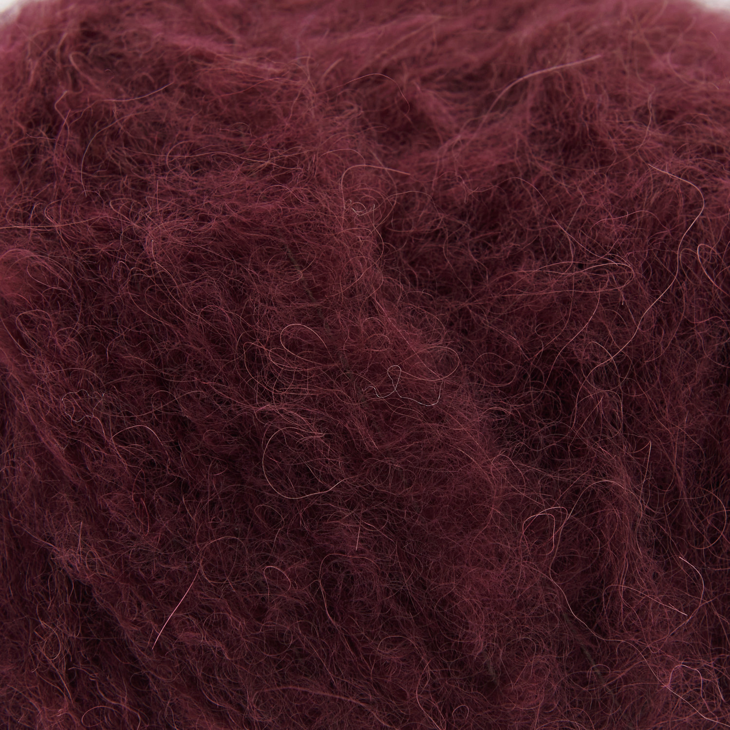 Fashion Alpaca Superfine Heavens Uni: Weiches Garn in Bordeaux von Rico Design, ideal für Strickprojekte.