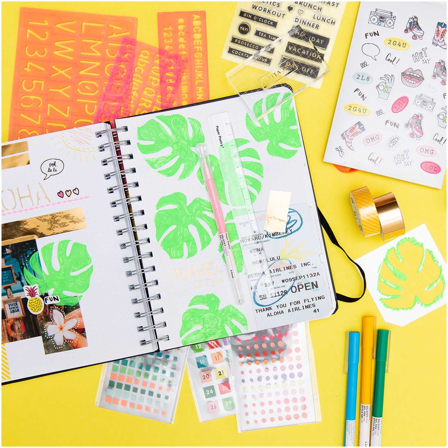 Paper Poetry Schablonenset Buchstaben und Zahlen: Kreatives Set mit bunten Schablonen, ideal für Scrapbooking und Dekoration. Markenname: Rico Design.