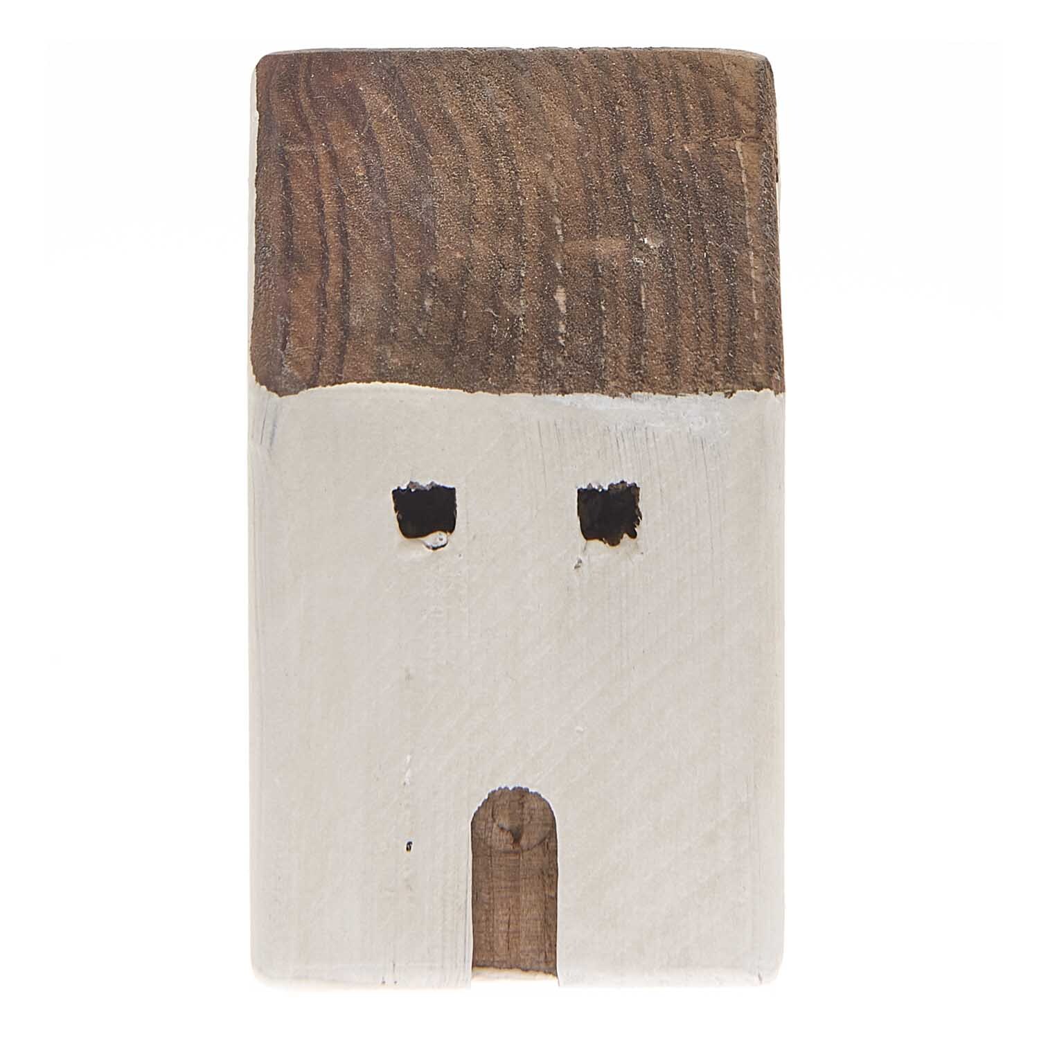 Haus Maritim Holz 5x5x8,5cm von Rico Design: Weißes Holzhaus mit braunem Dach, minimalistischem Design. Ideal für maritime Dekorationen.