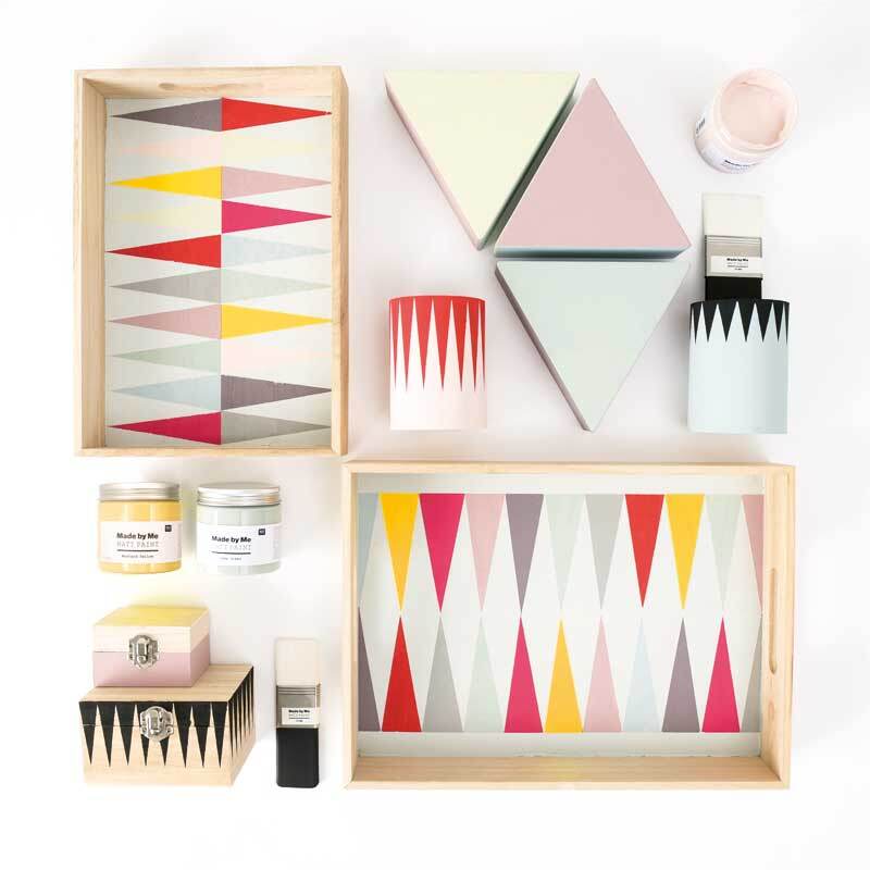 Matt Paint 200ml in verschiedenen Farben, präsentiert mit geometrischen Mustern und dekorativen Boxen.