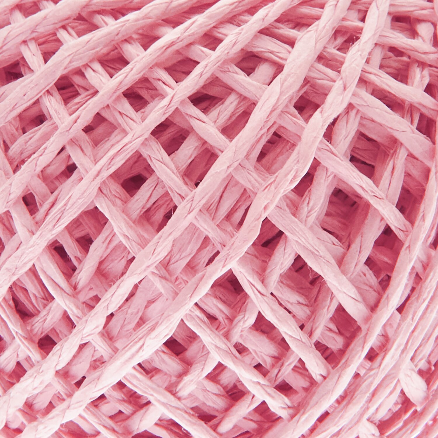 Papierschnur 1mm 20m in zartem Rosa von Rico Design, ideal für kreative Bastelprojekte.