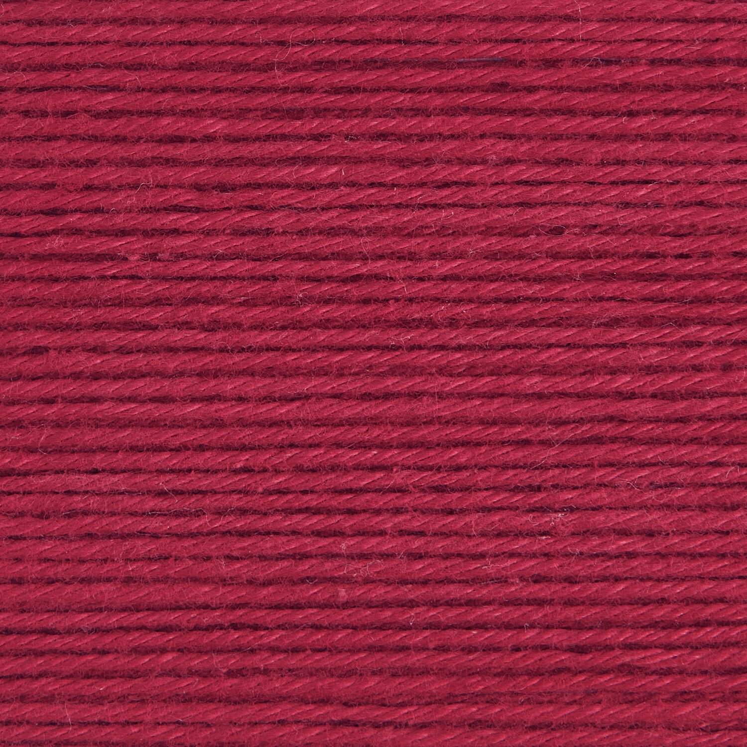 Rico Cotton, weinrote Wolle von Rico Design, 50g 125m, ideal für Strick- und Häkelprojekte.