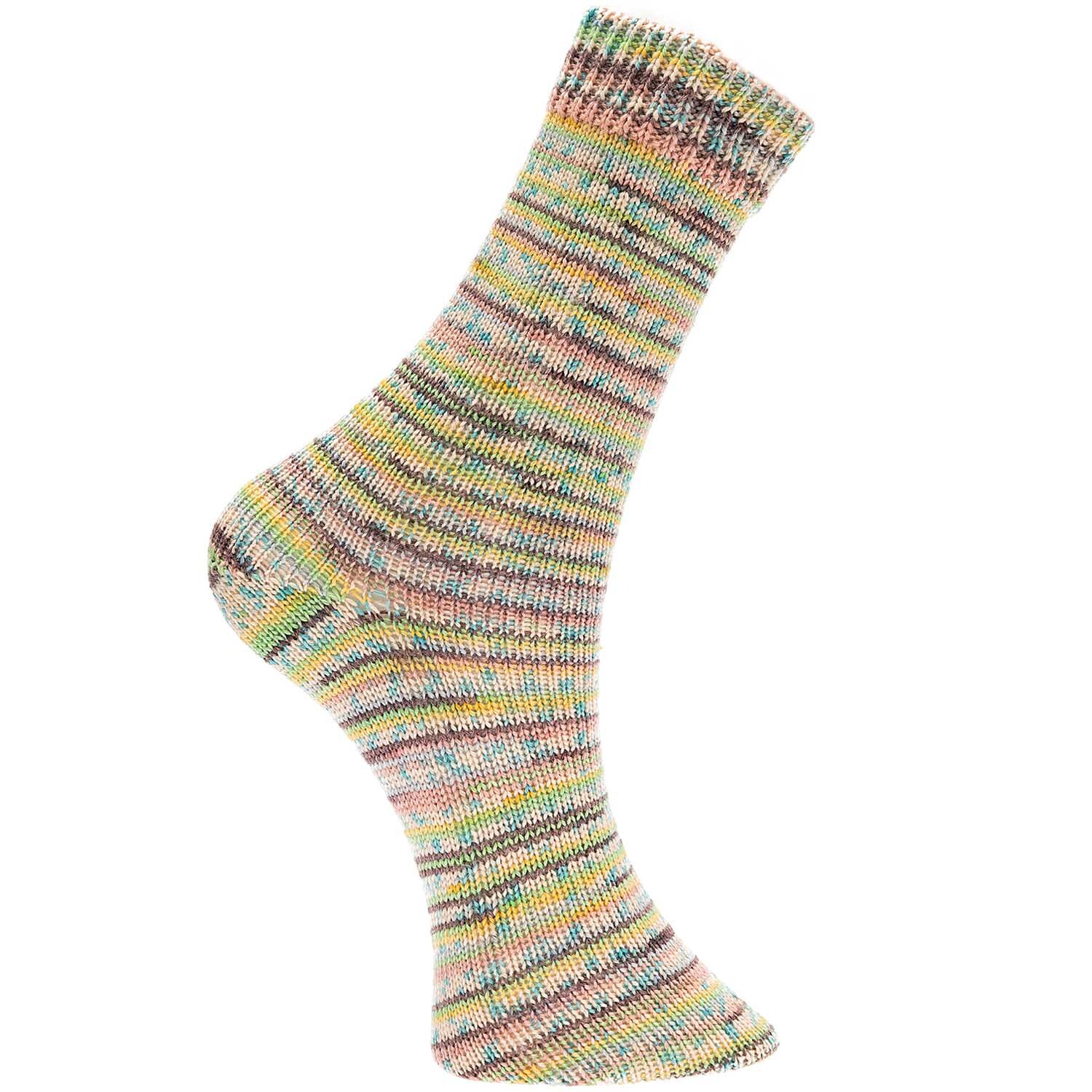 Superba Bamboo superwash Socke in Braun-Grün Mix von Rico Design, gestrickt aus weicher Wolle.