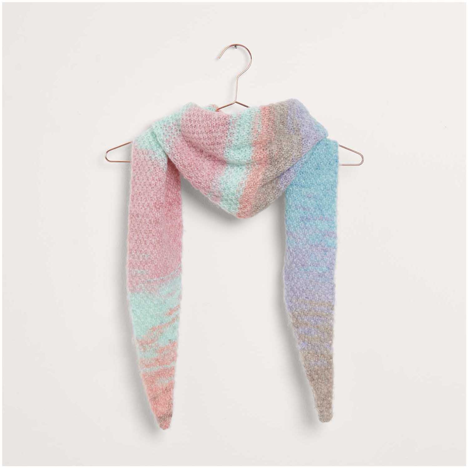 Gestricktes Dreieckstuch: Modell 02 aus dem Heft Creative Painted Power Special