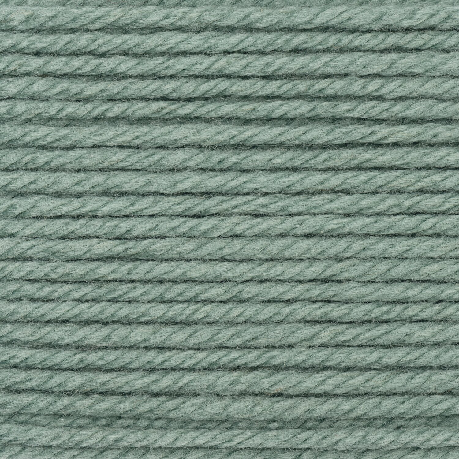 Essentials Mega Wool chunky, weiches Chunky-Garn von Rico Design in Patina, Detailaufnahme der Fäden, Subtitel 100g 115m für warme Strickprojekte