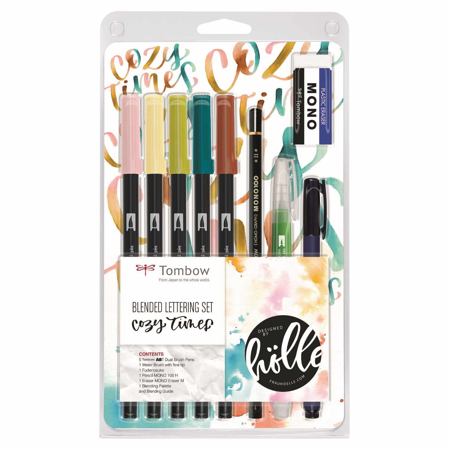Tombow Blended Lettering Set Cozy Times mit mehrfarbigen Stiften und Zubehör von Frau Hölle. Ideal für kreative Projekte.