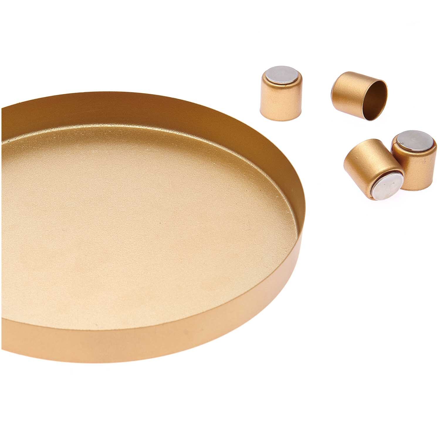 Metalltablett mit vier magnetischen Kerzenhaltern in Gold von Rico Design, ideal für stilvolle Dekorationen.