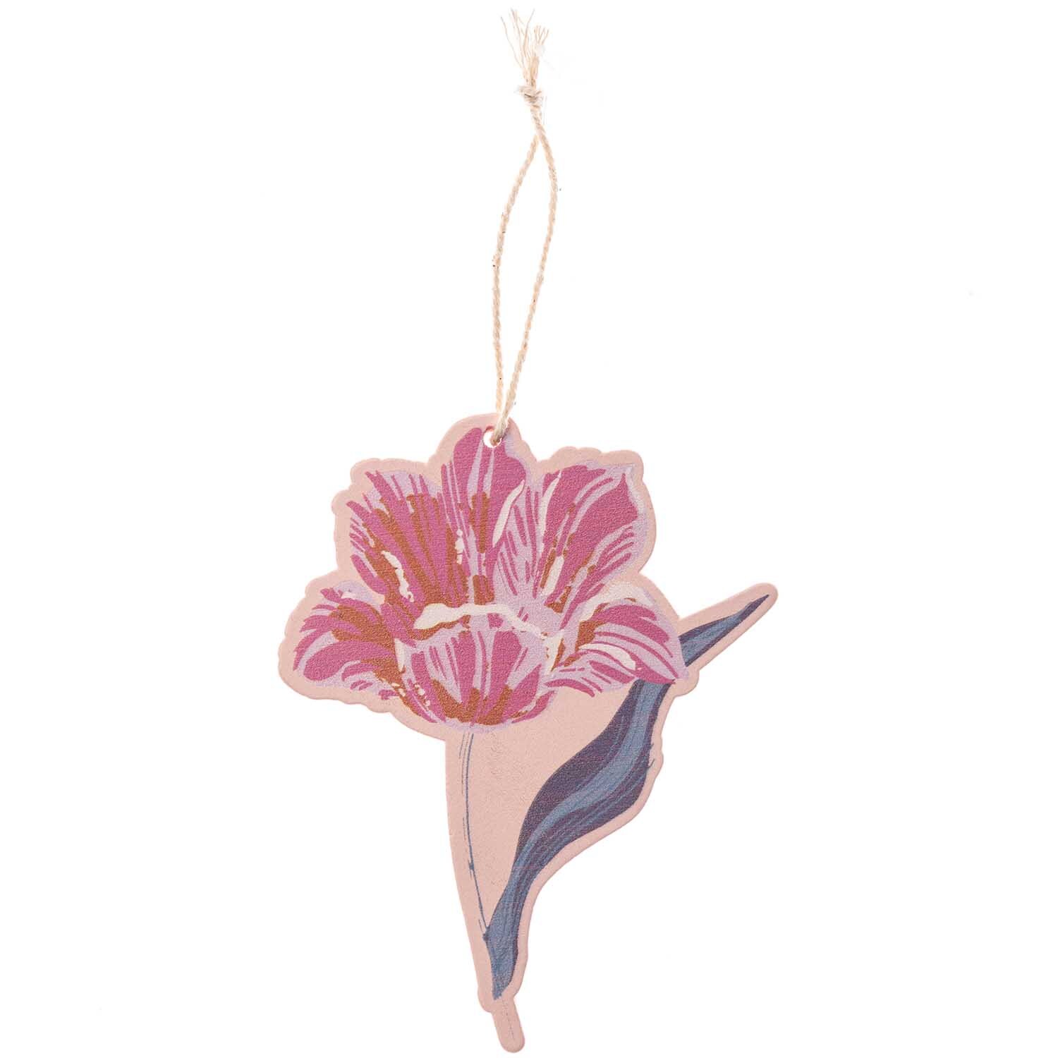 Hänger Blume dunkelrot 1 Stück von Rico Design zeigt eine stilisierte Blume mit rosa und blauen Akzenten.