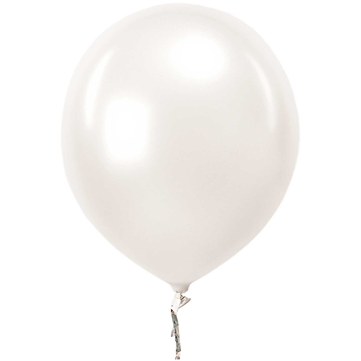 Luftballon weiß 30cm 12 Stück von Rico Design, schwebend vor weißem Hintergrund. Ideal für Feiern.