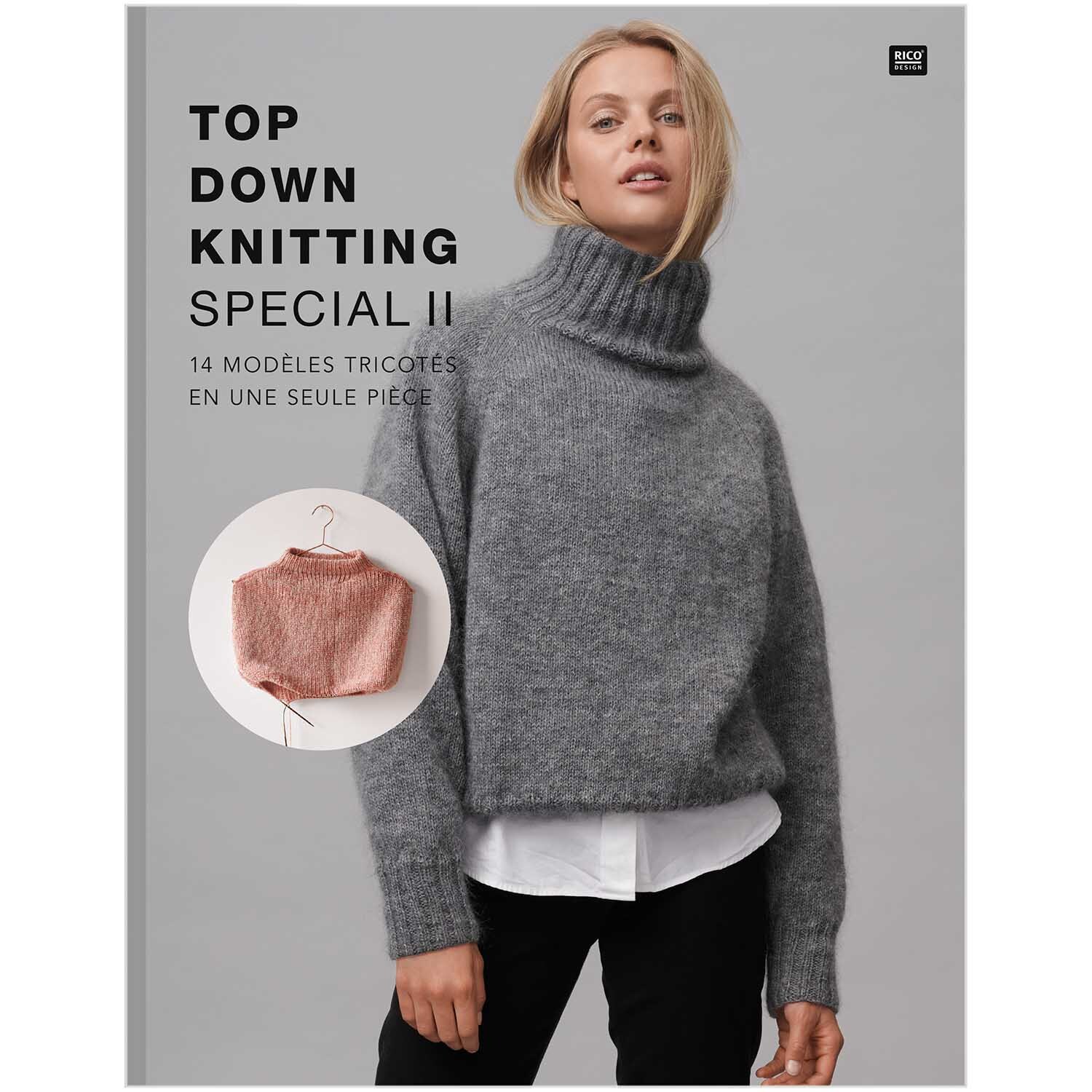 Top Down Knitting Special 2: Frau in grauem Rollkragenpullover, präsentiert von Rico Design.