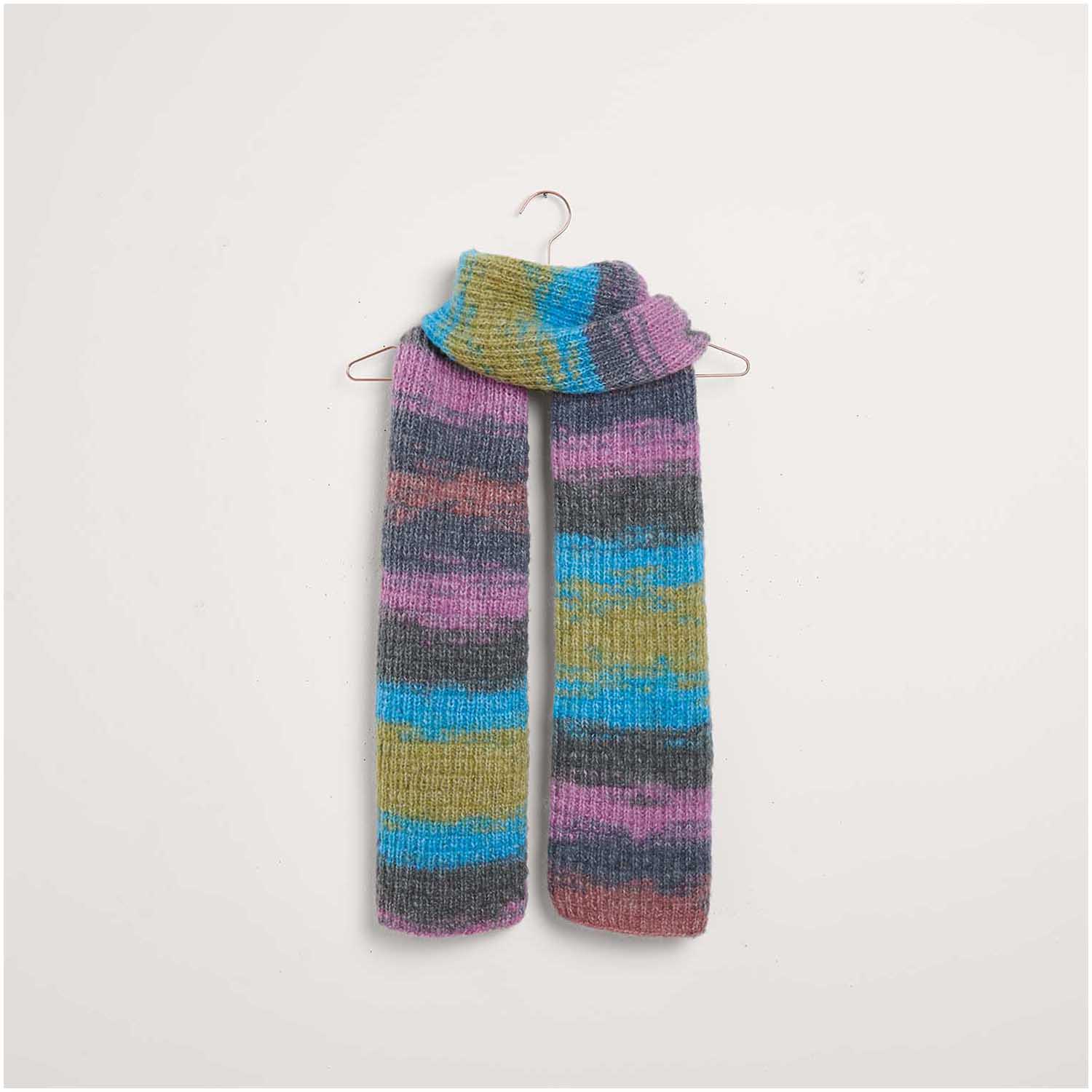 Gestrickter Schal: Modell 17 aus dem Heft Creative Painted Power Special
