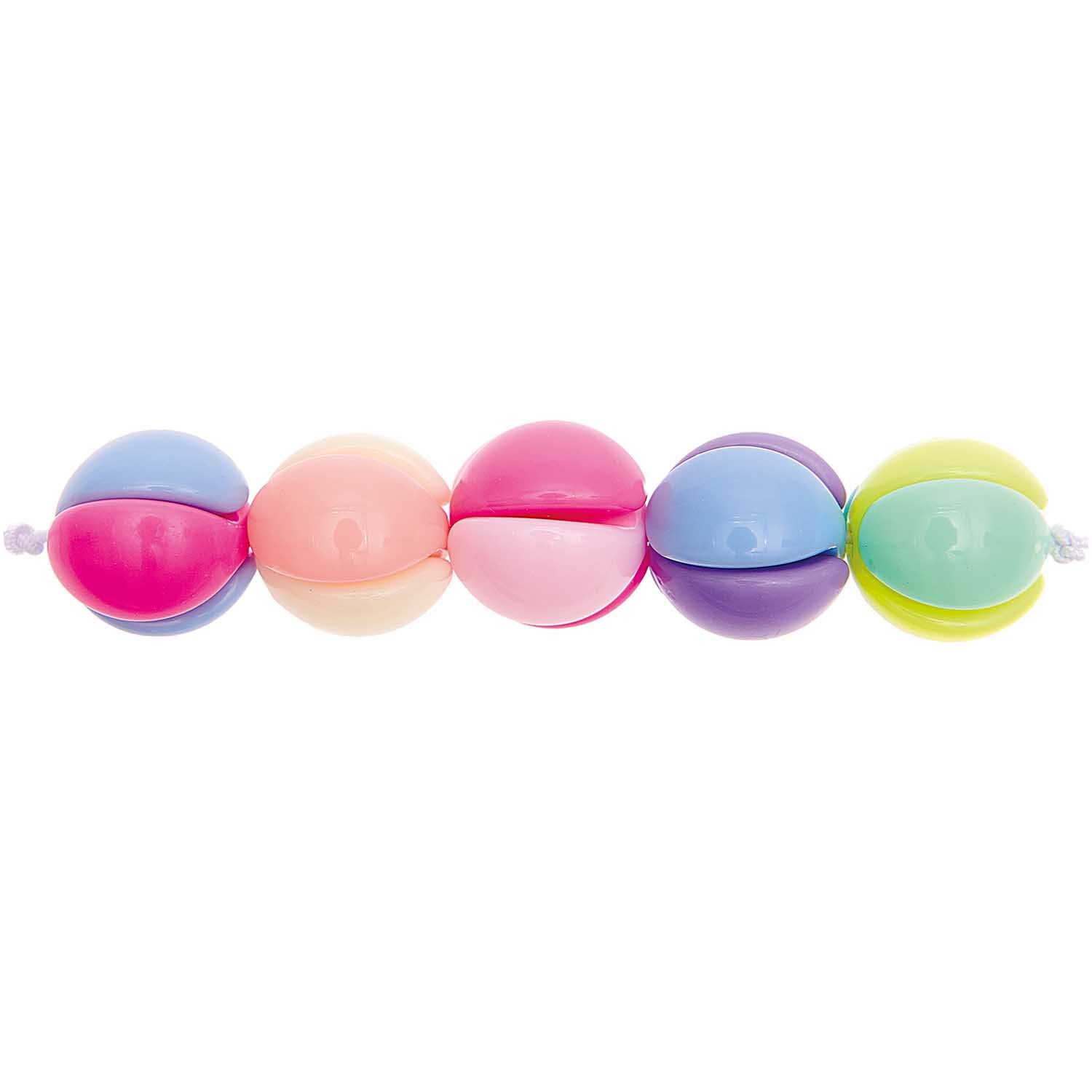 itoshii Verbindungsbälle Perlen in Pastellfarben, 14mm, 24 Stück von Rico Design, aufgereiht.