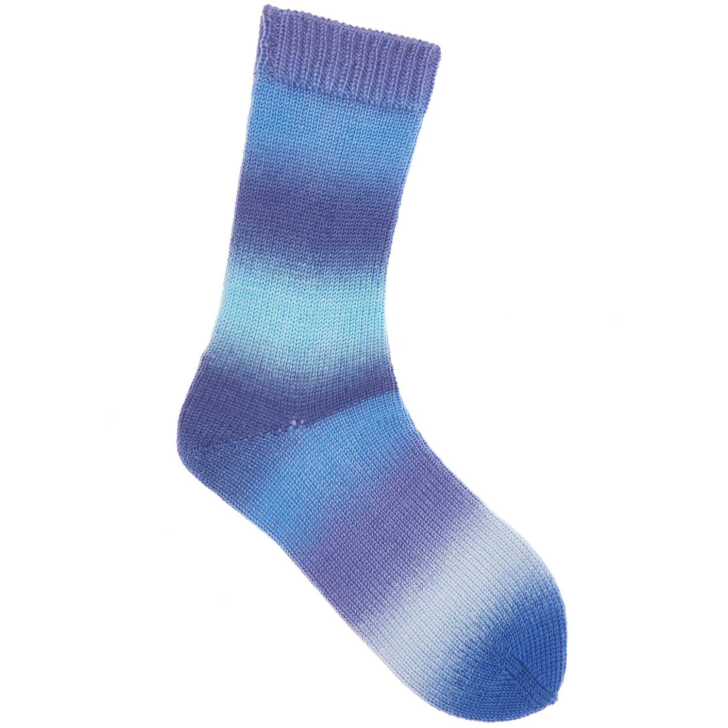 Superba Twirl 4fädig: Ein gestrickter Socken in Blautönen von Rico Design, ideal für kreative Strickprojekte.