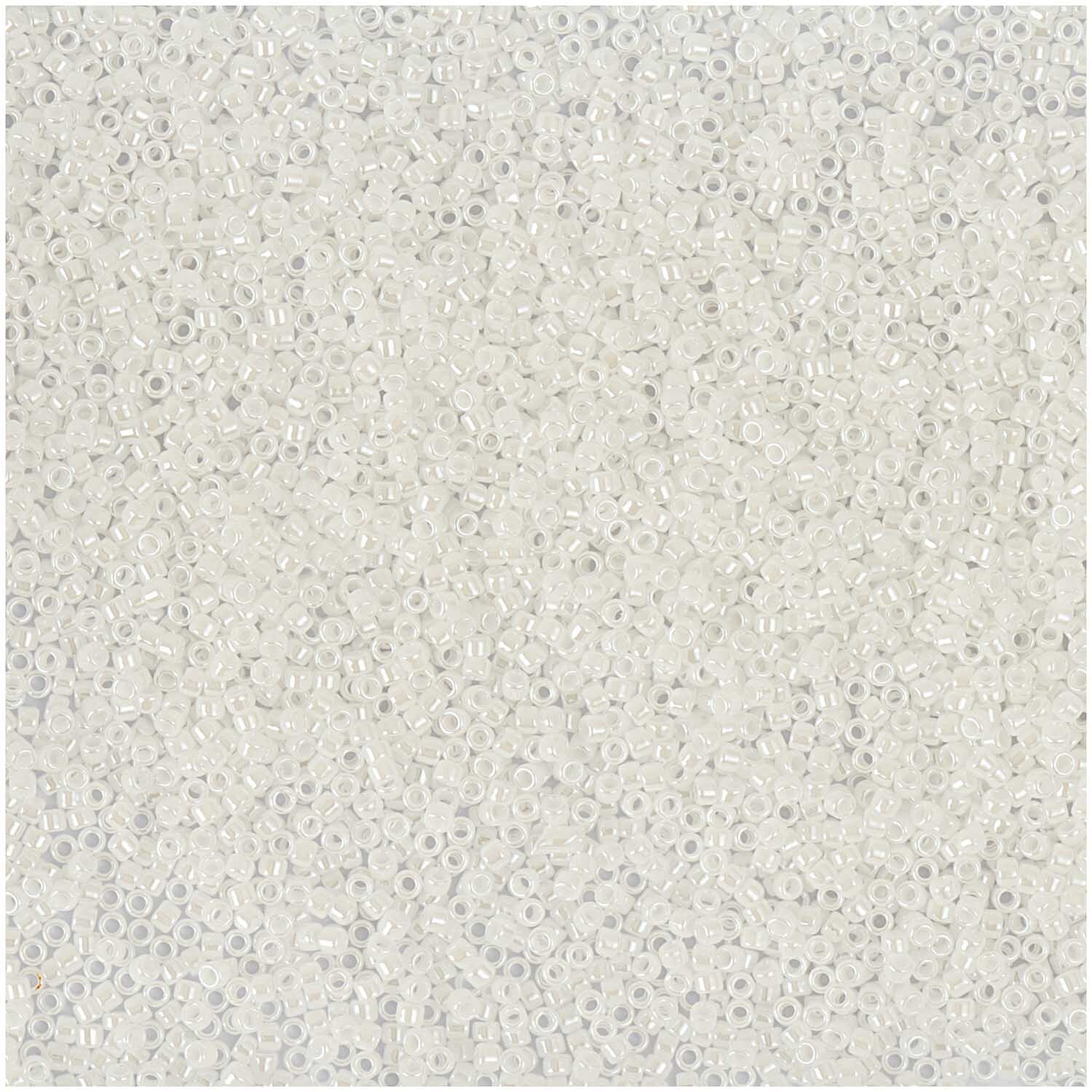 itoshii mini Perlen 1,5mm 10g von Rico Design in Weiß Opak, ideal für Schmuckherstellung und Bastelprojekte.