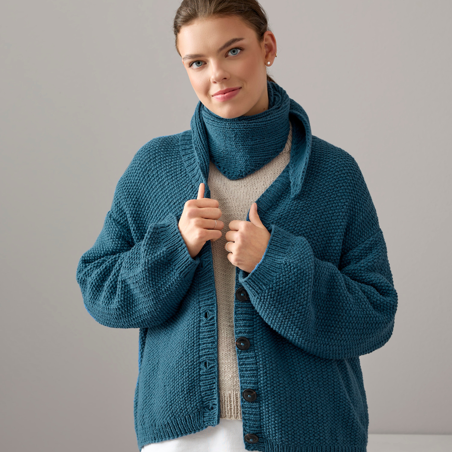 Strickset Cardigan Modell 07 aus Vegan Cashmere von Rico Design