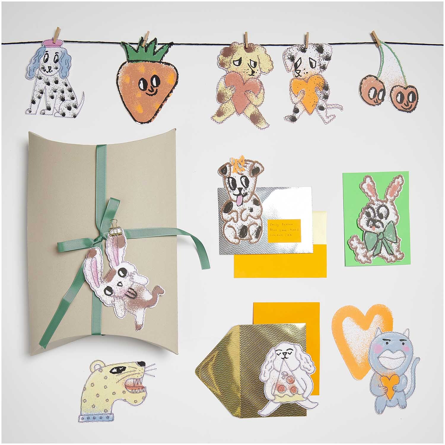 Paper Poetry Kartenset Airbrush: Kreatives 28-teiliges Set mit bunten Tiermotiven und Accessoires. Ideal für Bastelprojekte und Dekorationen.