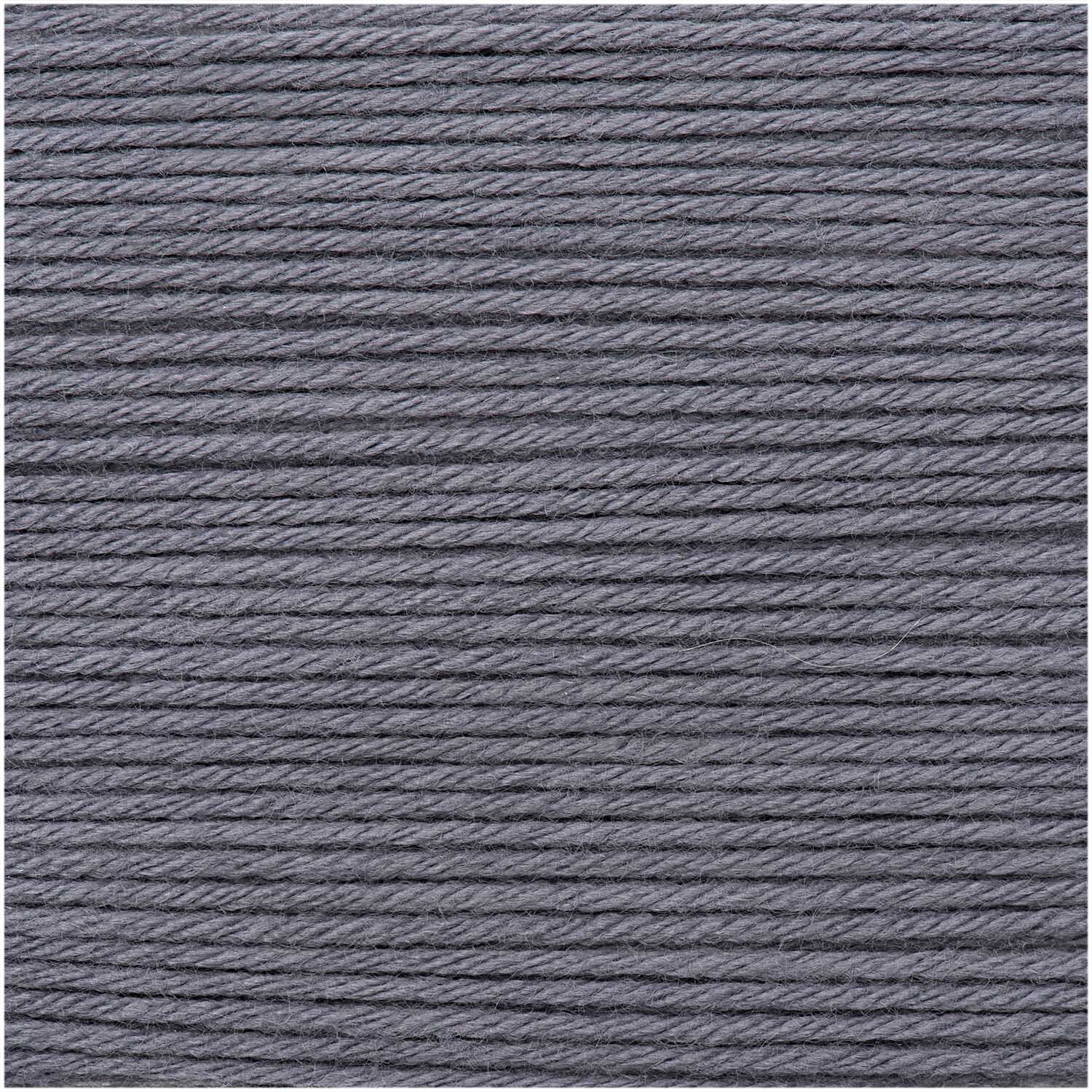 Rico Baby Dream dk uni - A Luxury Touch: Anthrazitfarbene Wolle von Rico Design, 50g Knäuel mit 115m Länge, ideal für weiche Strickprojekte.