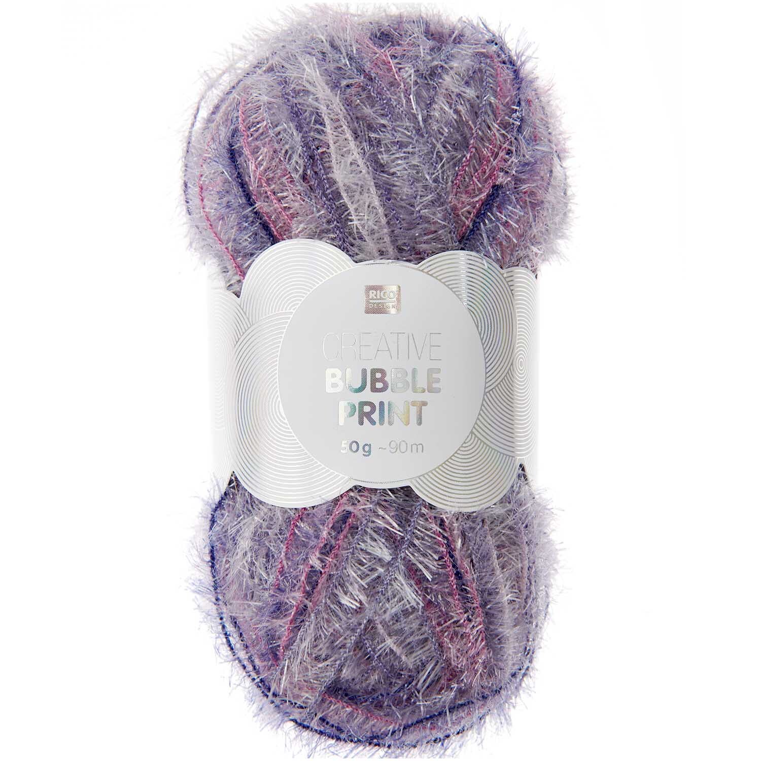 Creative Bubble Print: Flauschiges Garn in Aubergine von Rico Design, 50g Knäuel mit 90m Länge.