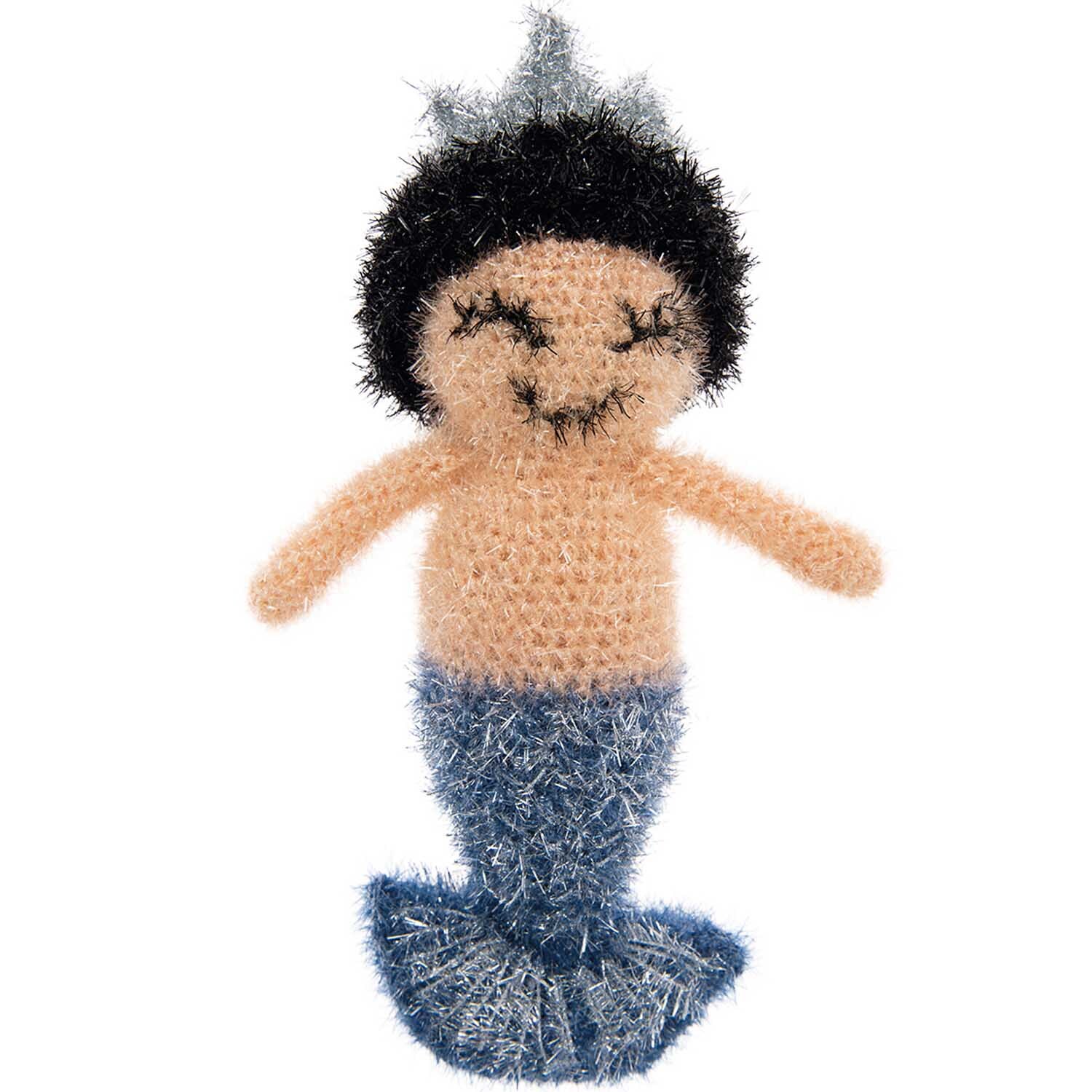 Creative Bubble: Strickfigur einer Meerjungfrau mit blauer Flosse und Krone, von Rico Design.