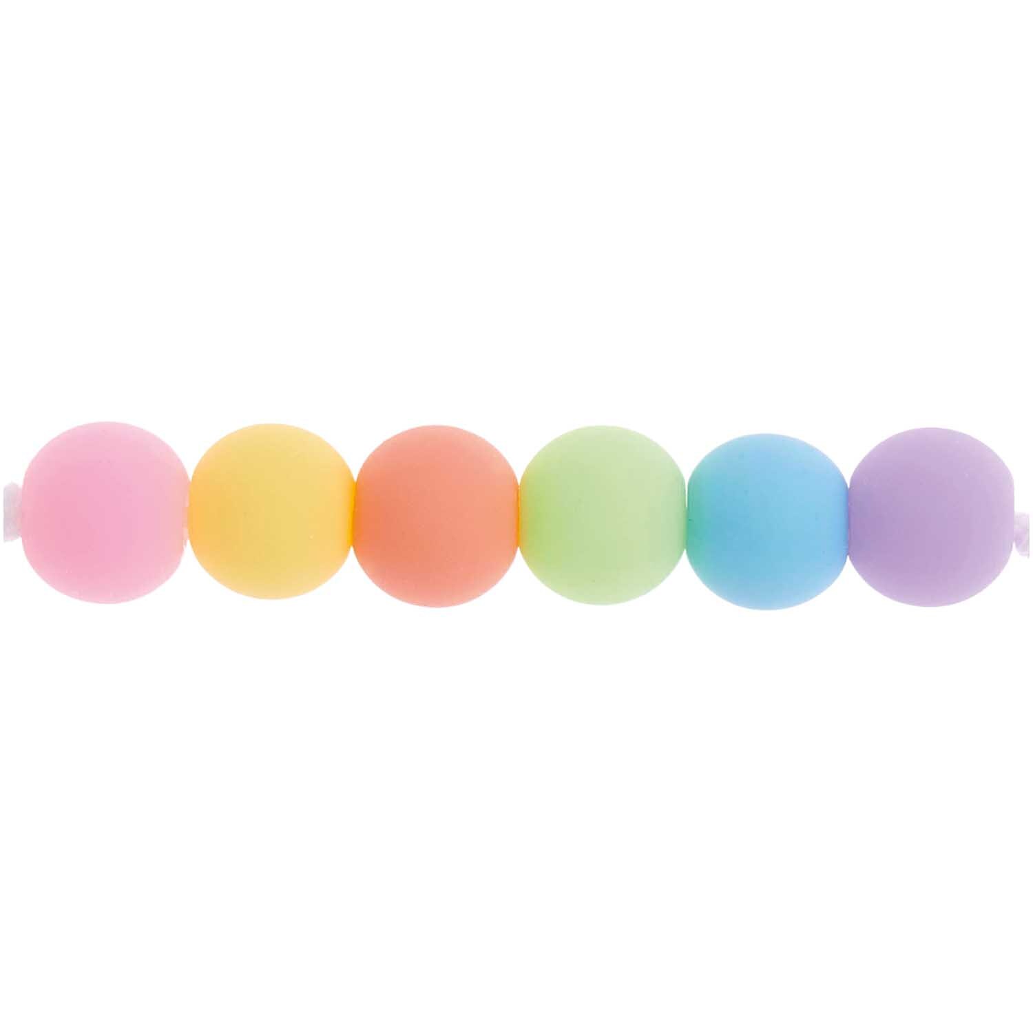 Itoshii Kunststoffperlen in Regenbogen-Pastellfarben, Ø8mm, 48 Stück, von Rico Design. Sechs bunte Perlen in einer Reihe.