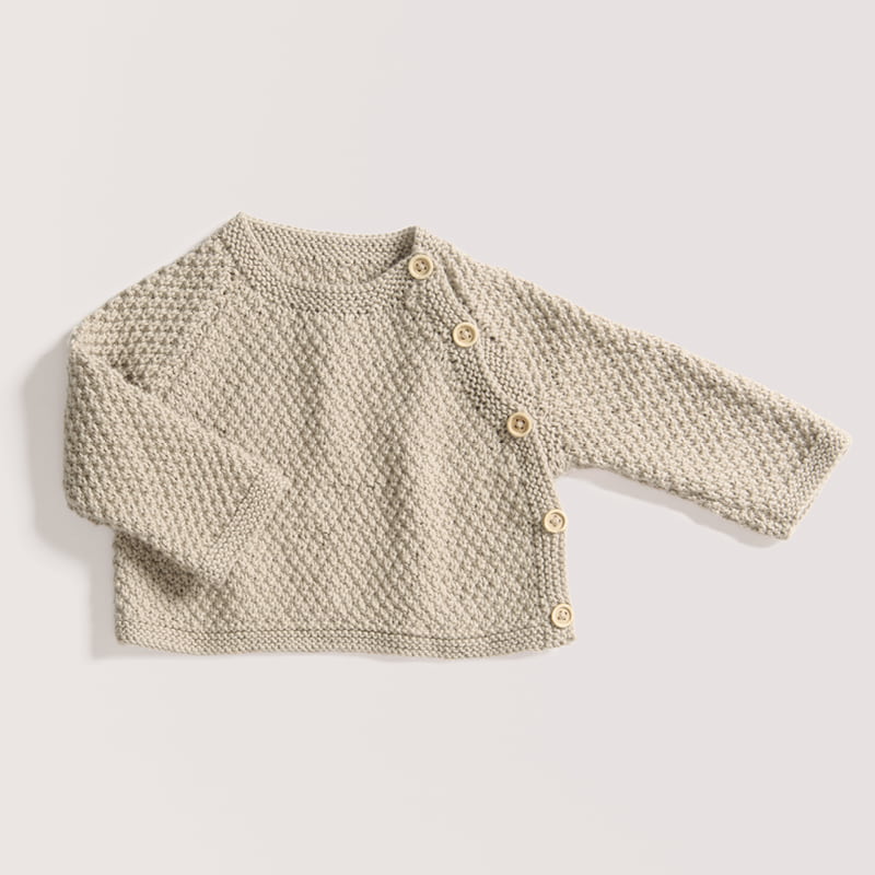 Gestrickter Pullover: Modell 06 aus dem Heft Rico Baby 043