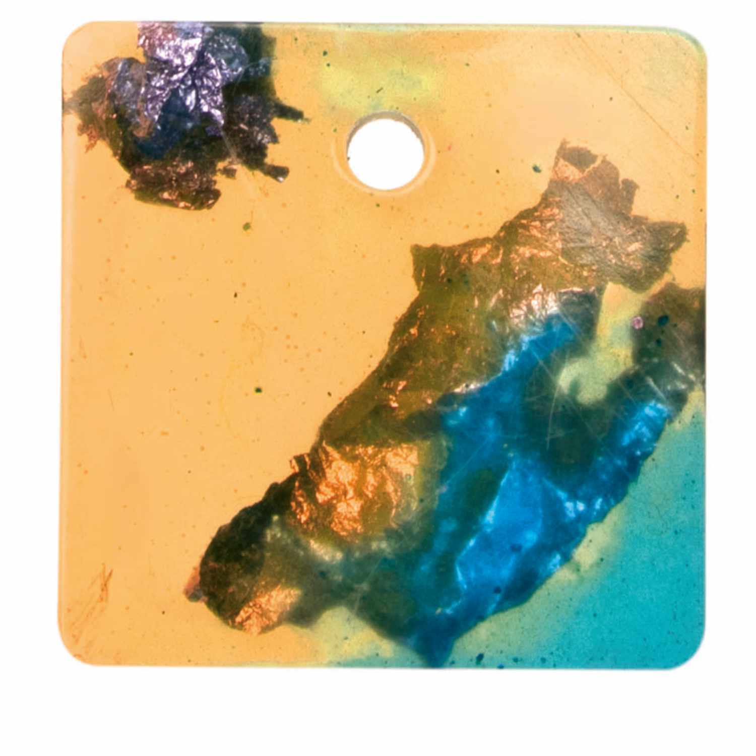 Silikonform Schmuck-Anhänger 15,5x11,5cm von Glorex mit buntem, abstraktem Design und Loch oben.
