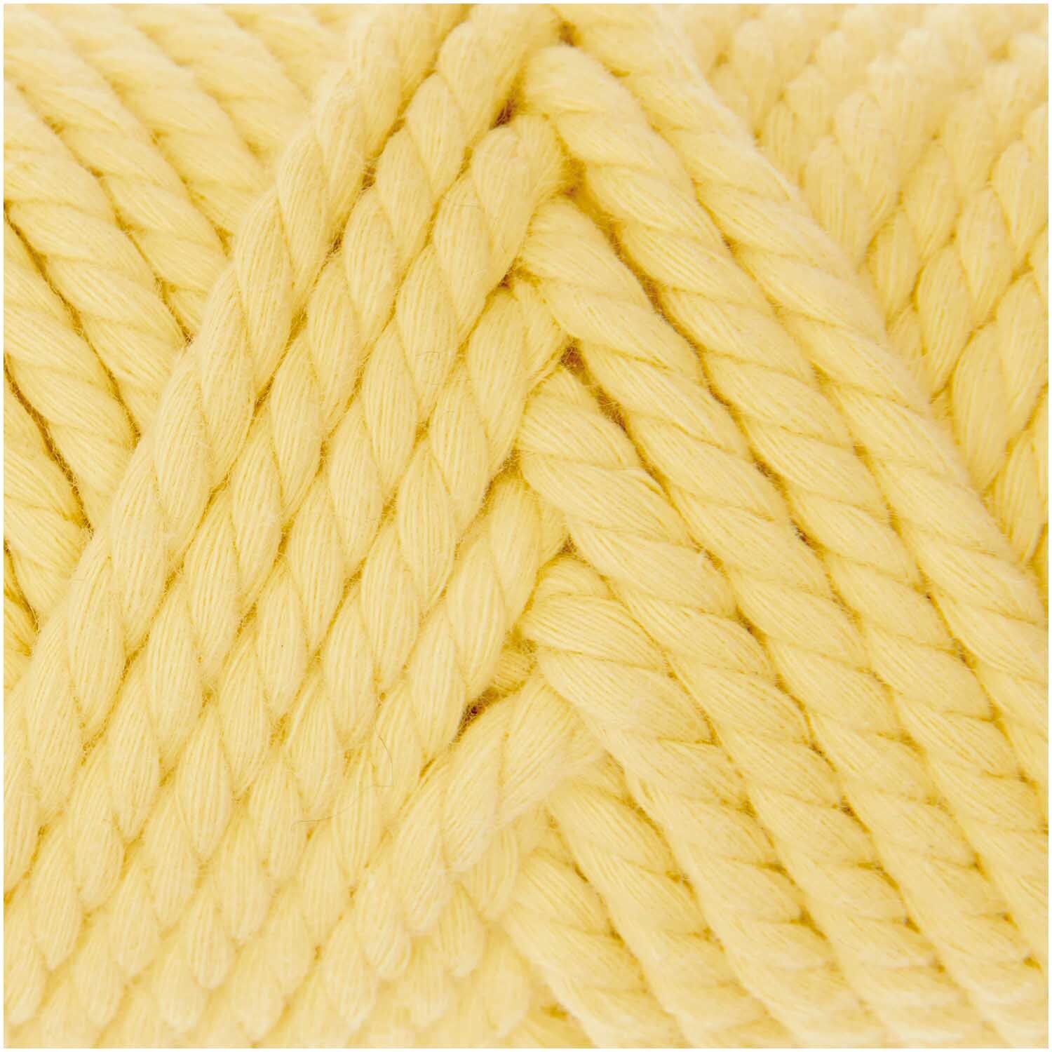Creative Cotton Cord Makramee-Garn in weichem Pastellgelb von Rico Design, ideal für kreative Projekte.