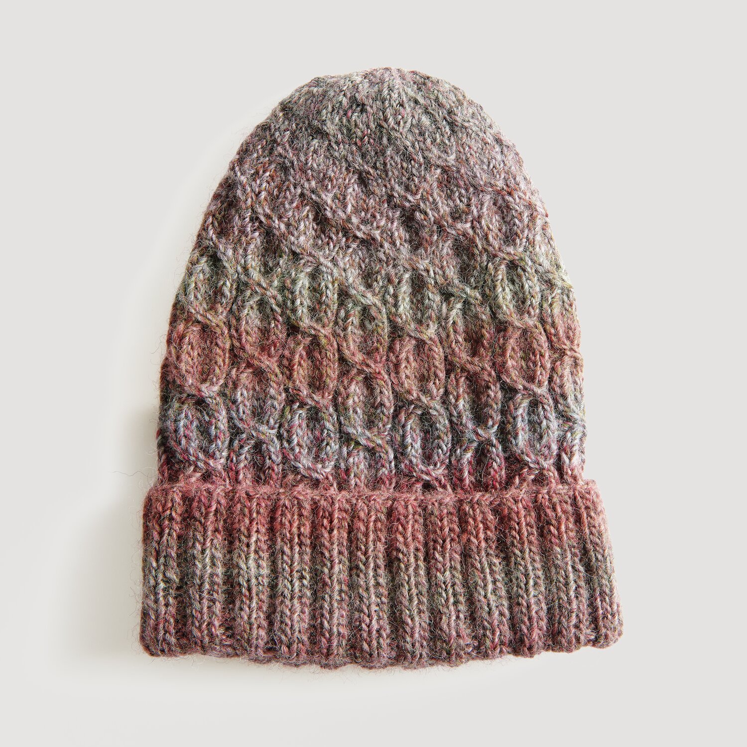 Strickset Mütze Modell 14: Handgestrickte Mütze in herbstlichen Farben aus Alpaka-Wolle.