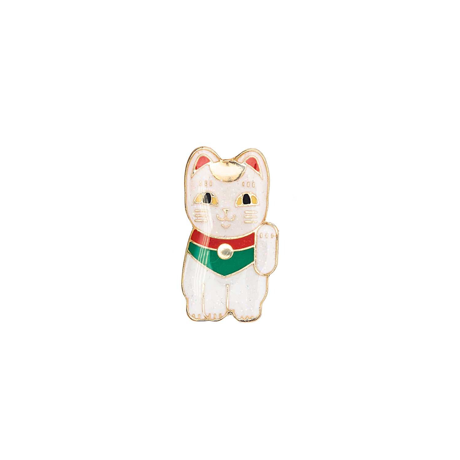 Pin Winkekatze 14x25mm von Rico Design: Mehrfarbiger Anstecker einer Winkekatze mit erhobener Pfote.