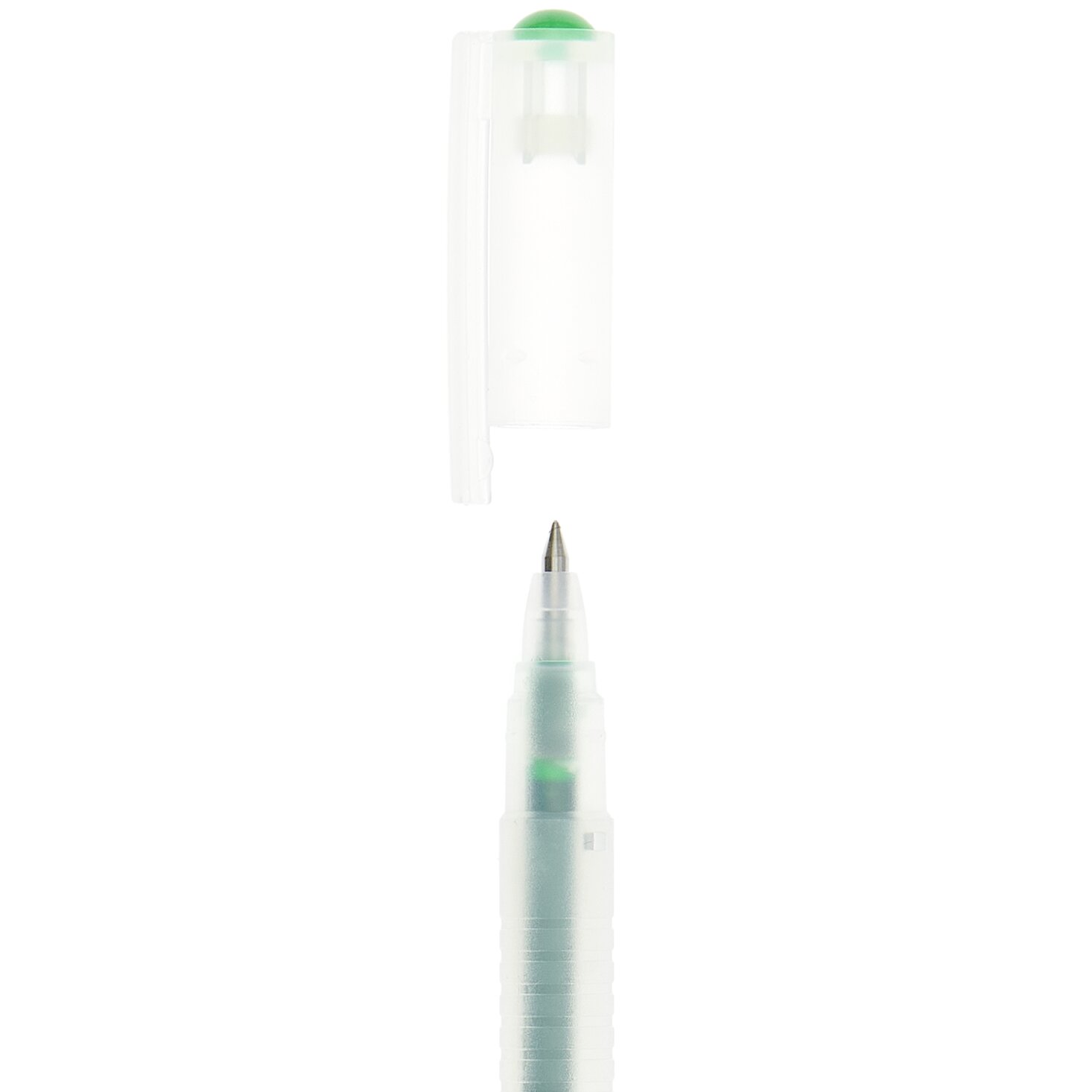 Gelstift Basic 0,5mm von Rico Design in Nahaufnahme. Der Stift ist grün und hat eine transparente Kappe.
