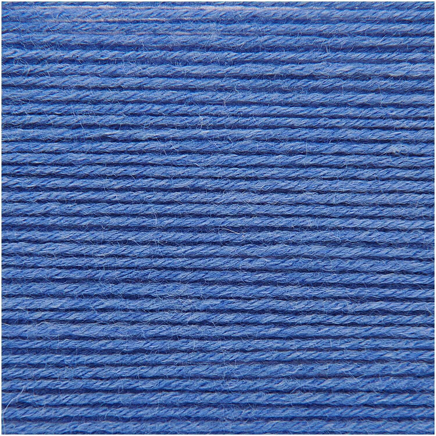 Superba Bamboo Uni 4fädig, hellblaues Garn von Rico Design, 100g 420m, ideal für Strickprojekte.