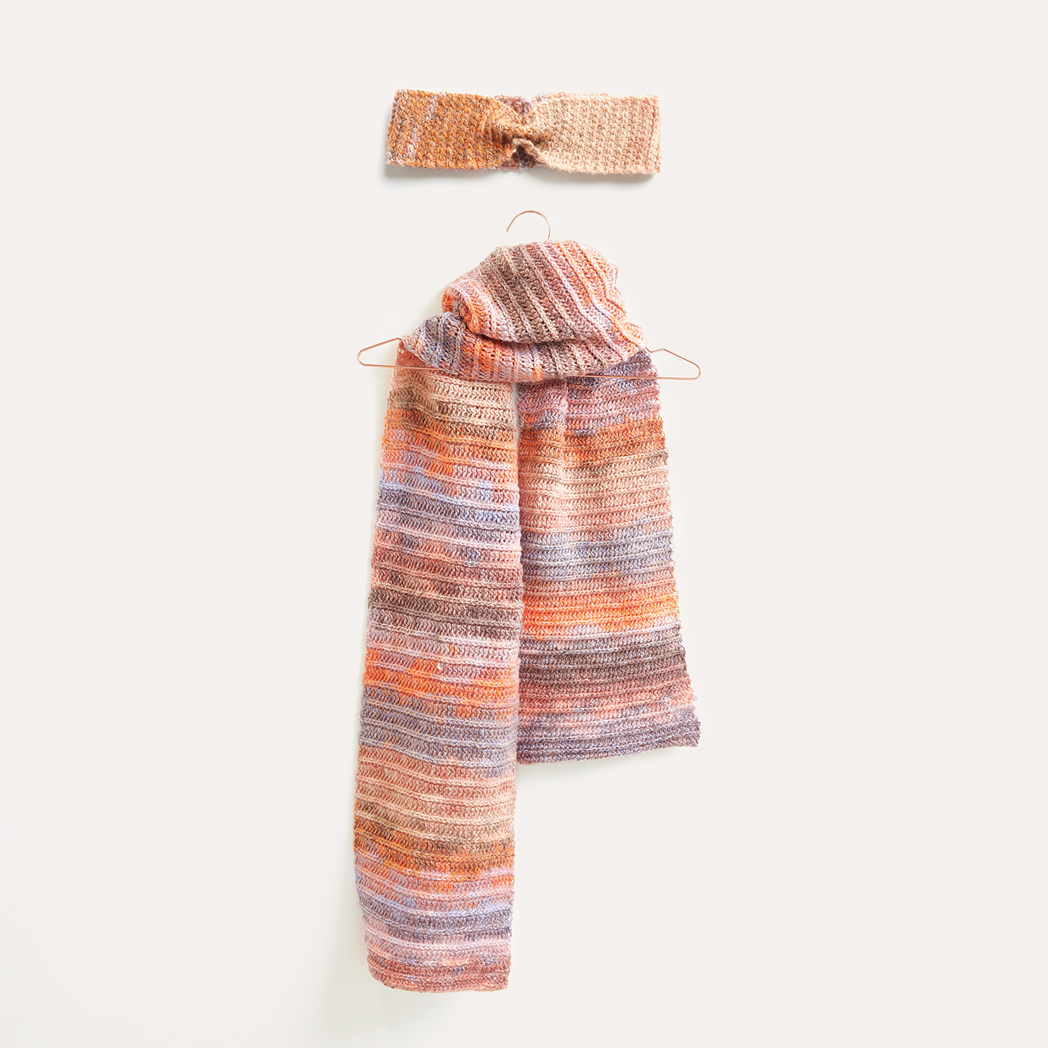 Häkelanleitung Stirnband & Schal aus Creative Chic-Unique dk von Rico Design