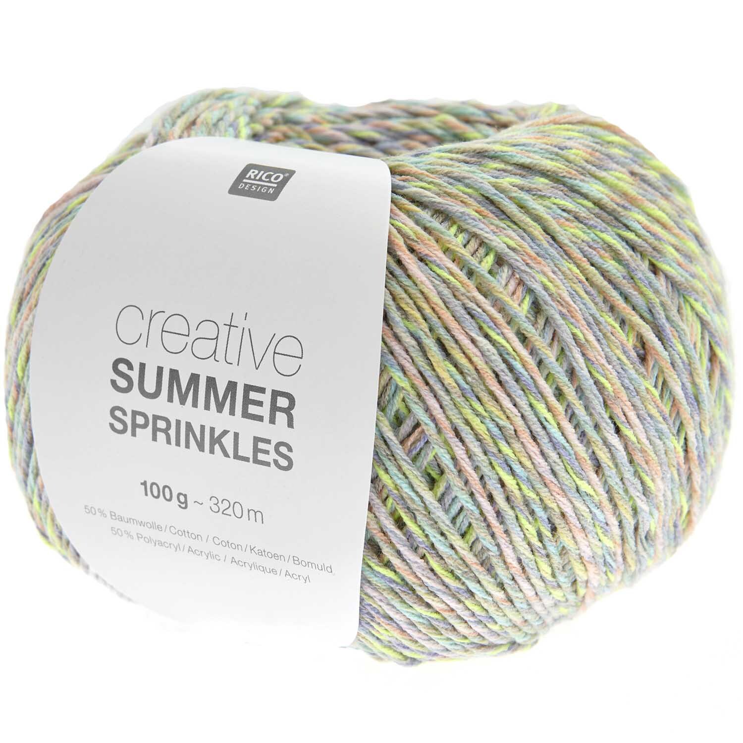 Strickset Jacke Modell 30 aus Die Neue Masche Nr. 9. Bunte Wolle von Rico Design, ideal für kreative Sommerprojekte.