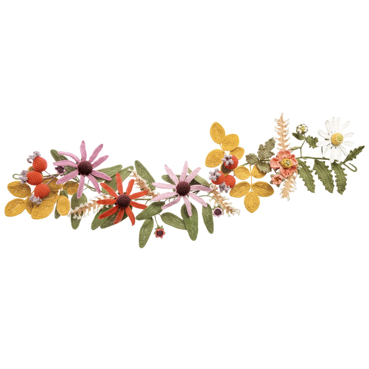 Ricorumi In the Meadow zeigt gehäkelte Wiesenblumen und Blätter aus Creative Ricorumi dk Garn von Rico Design in vielfältigen Naturtönen, Knäuelgröße 25g