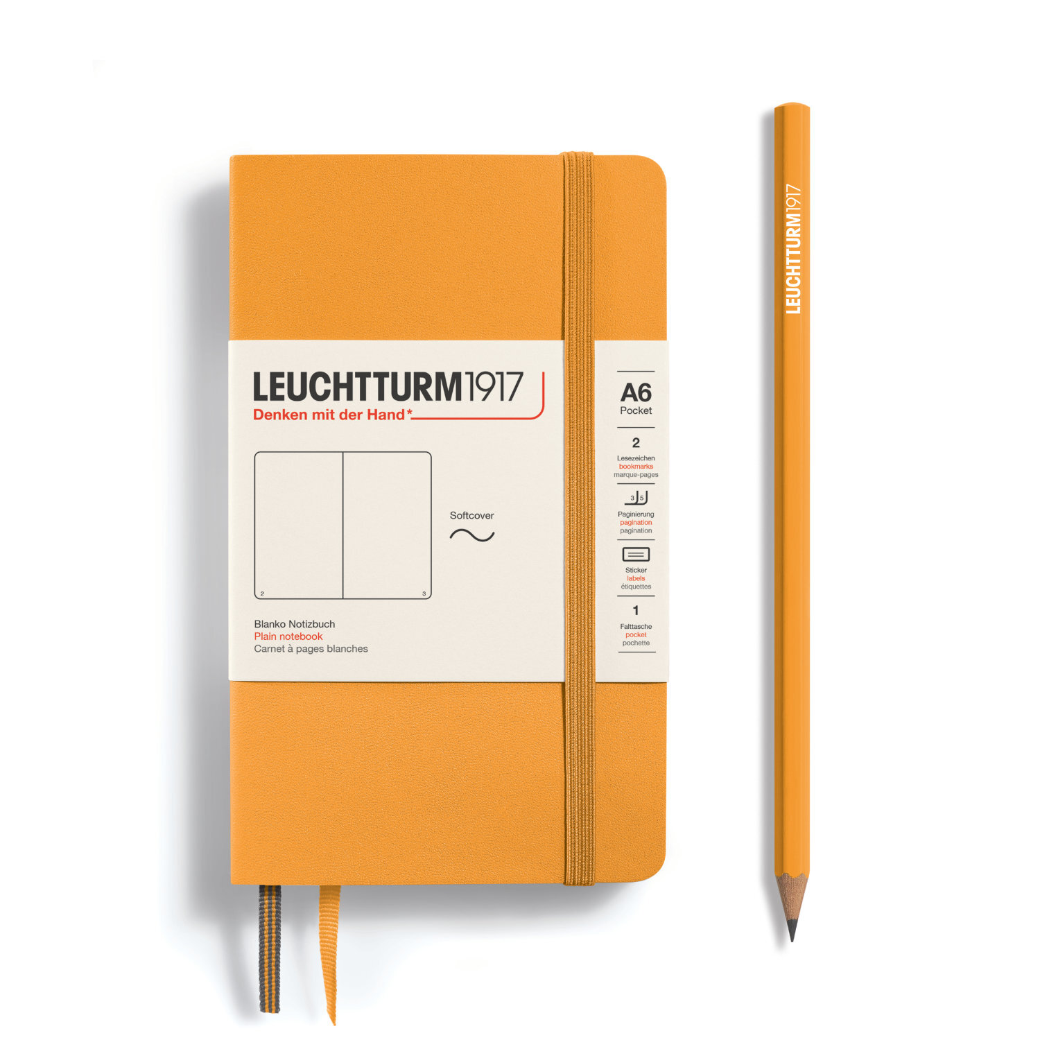 Notizbuch Pocket blanko Softcover A6 in leuchtendem Orange, neben passendem Bleistift von LEUCHTTURM1917.