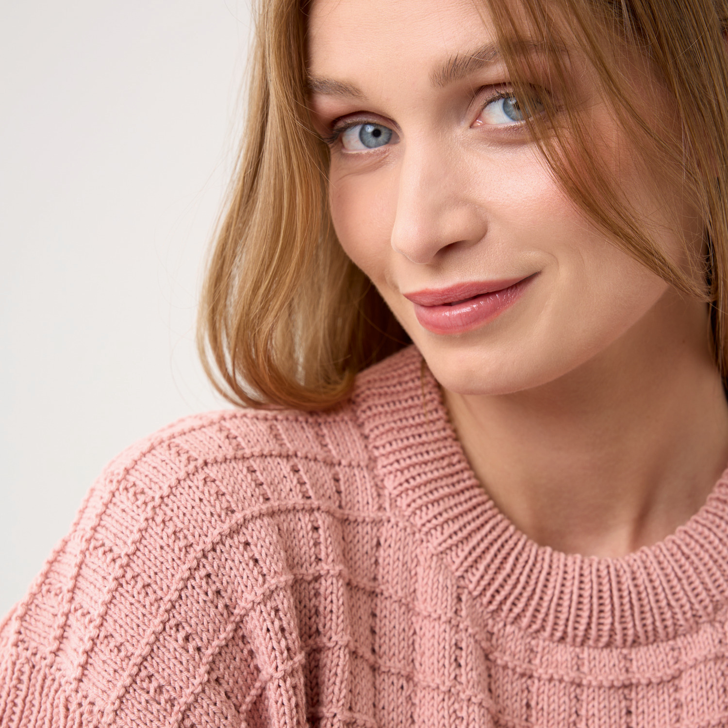 Strickset Shirt Modell 15 aus Die Neue Masche Nr. 9  von idee. Creativmarkt