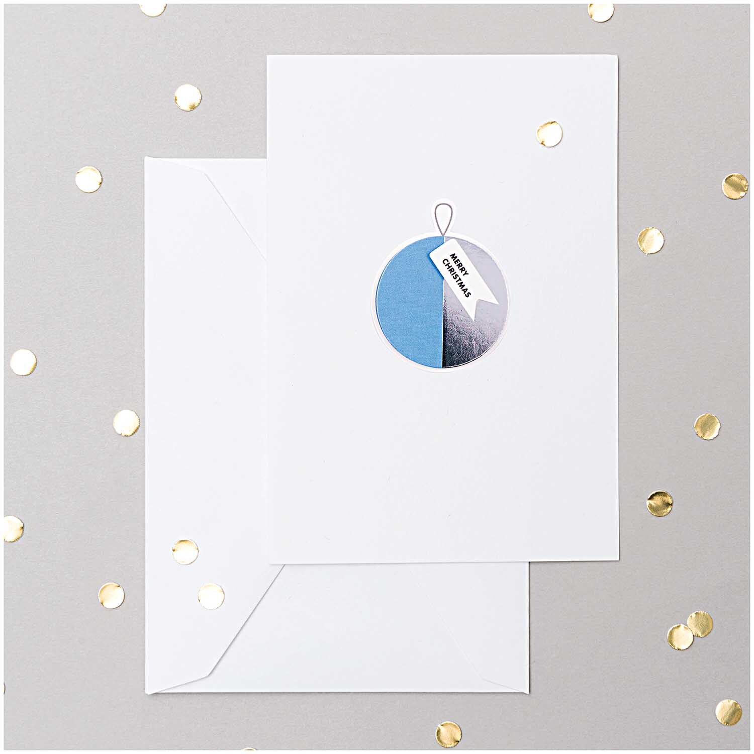 Paper Poetry Kartenset Basic weiß A7/C7, 30-teilig, von Rico Design. Elegante Karten mit schlichtem Design und goldenen Akzenten.