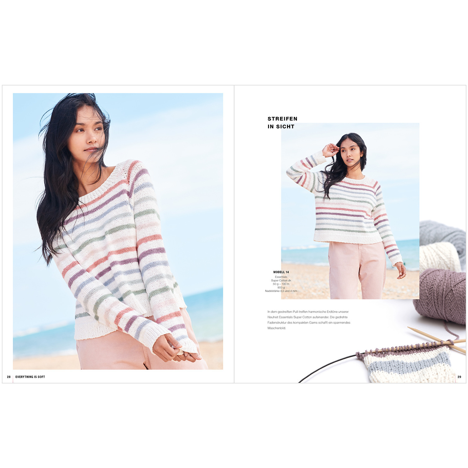 Lovewool Nr.18 Handstrickmagazin Frühjahr-Sommer zeigt ein Modell in gestreiftem Pullover am Strand.