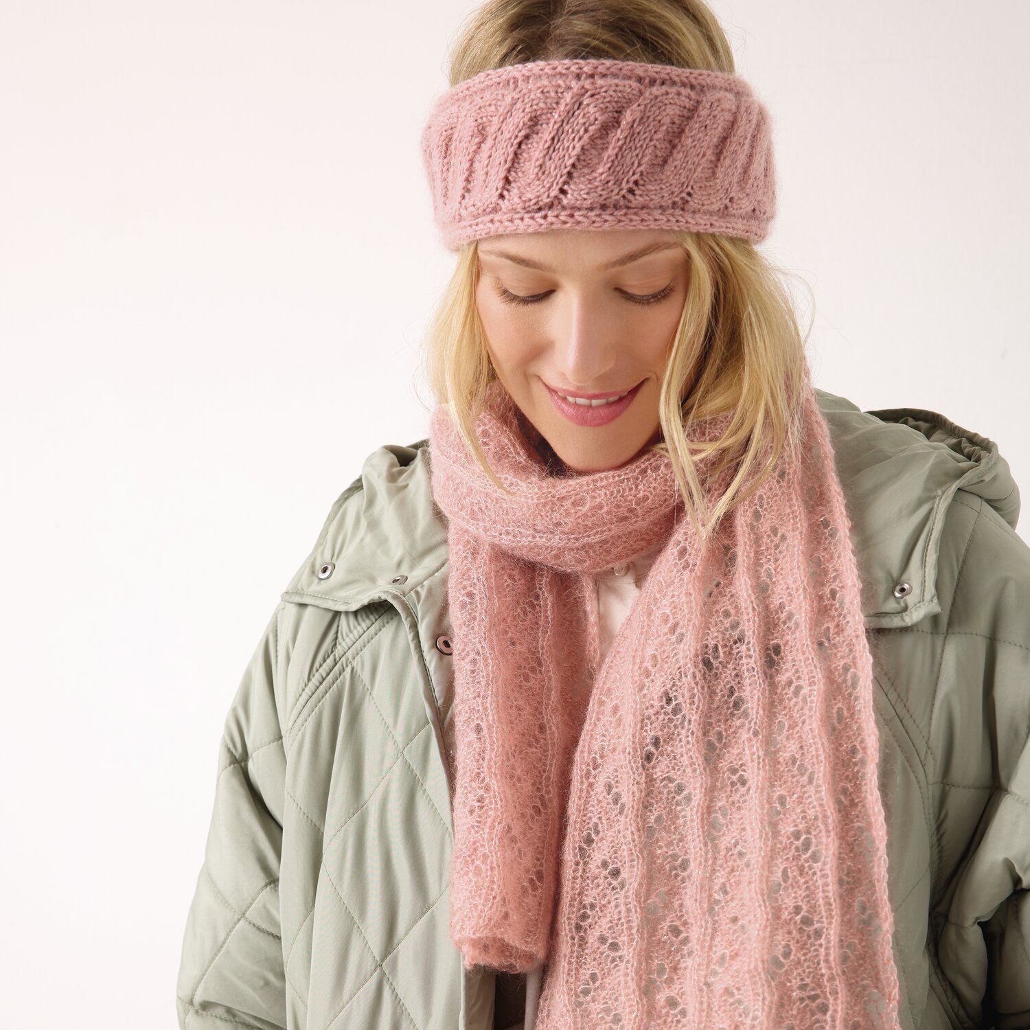 Strickset Stirnband Modell 12 aus Die Neue Masche No. 13 von idee. Creativmarkt