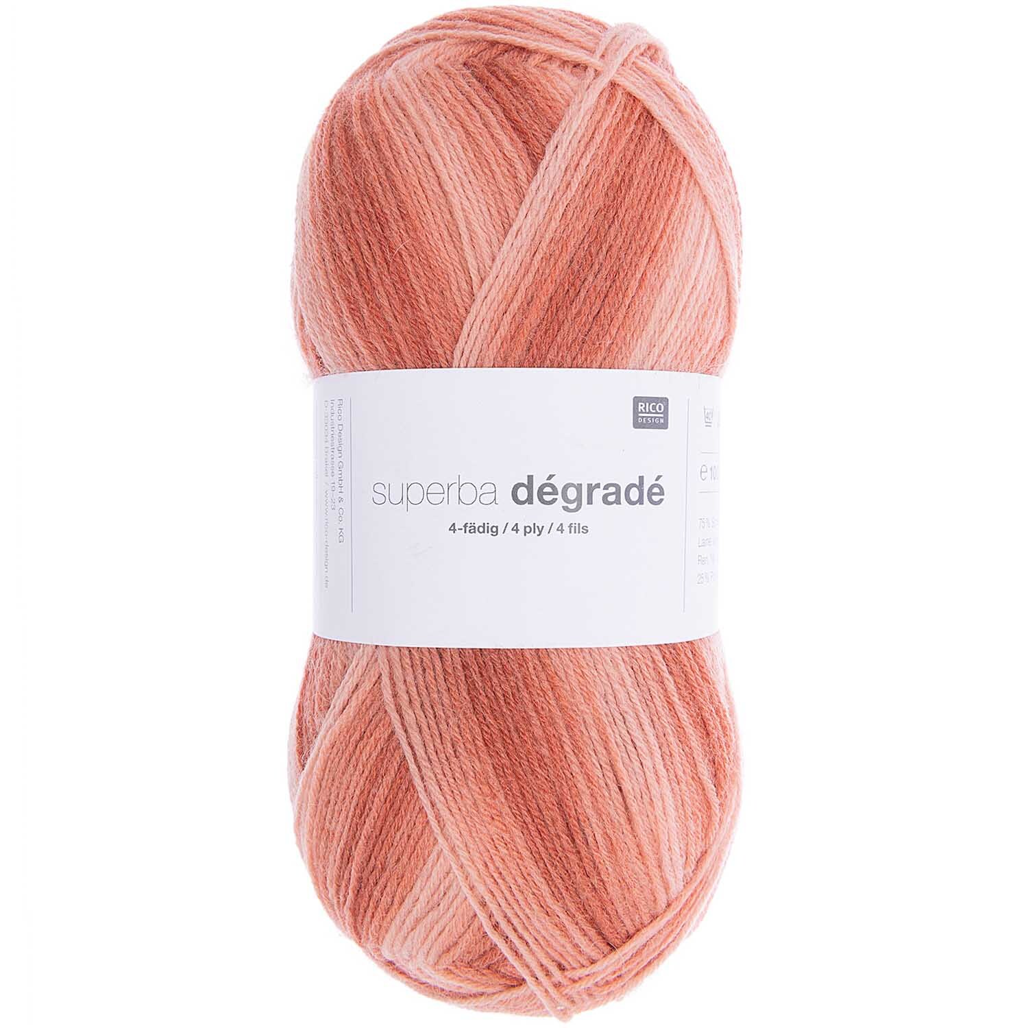 Superba Dégradé 4fädig Garnknäuel in Orange Mix von Rico Design, 100g, 420m, auf weißem Hintergrund.