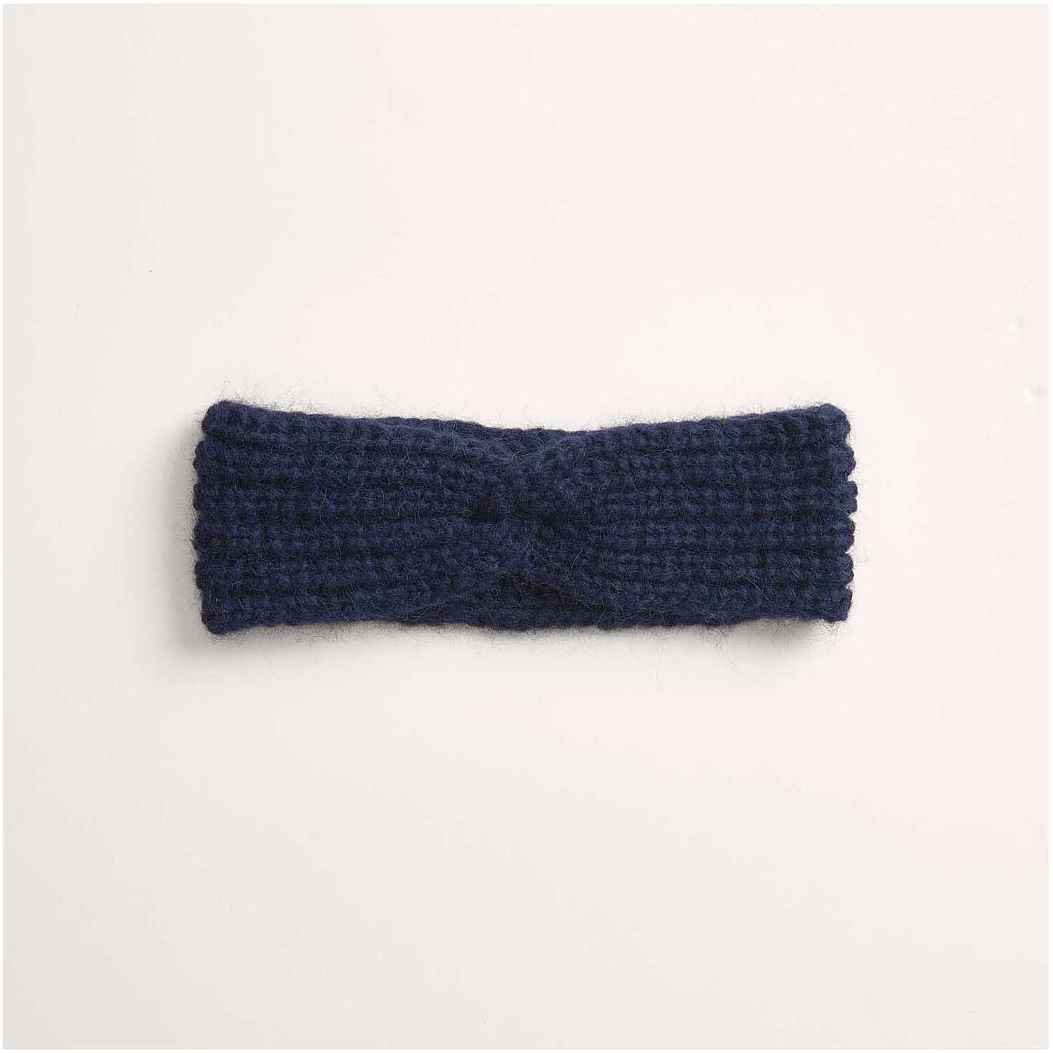 Strickset Stirnband Modell 21: Dunkelblaues, gestricktes Stirnband aus der Kollektion Luxury Knits Winter Special.
