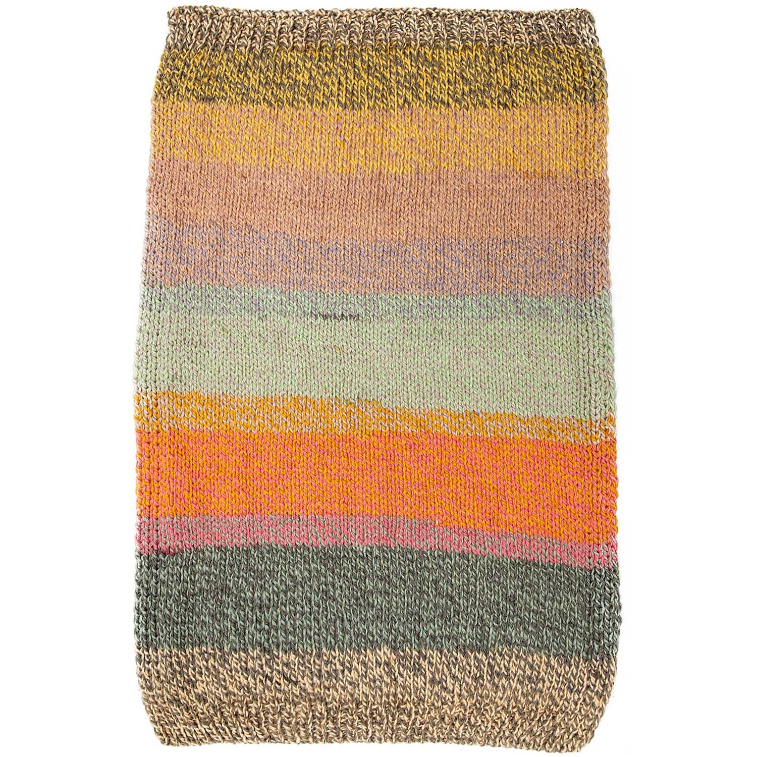 Creative Chic-Unique Strickgarn von Rico Design in Erdtönen, ideal für vielseitige Strickprojekte.